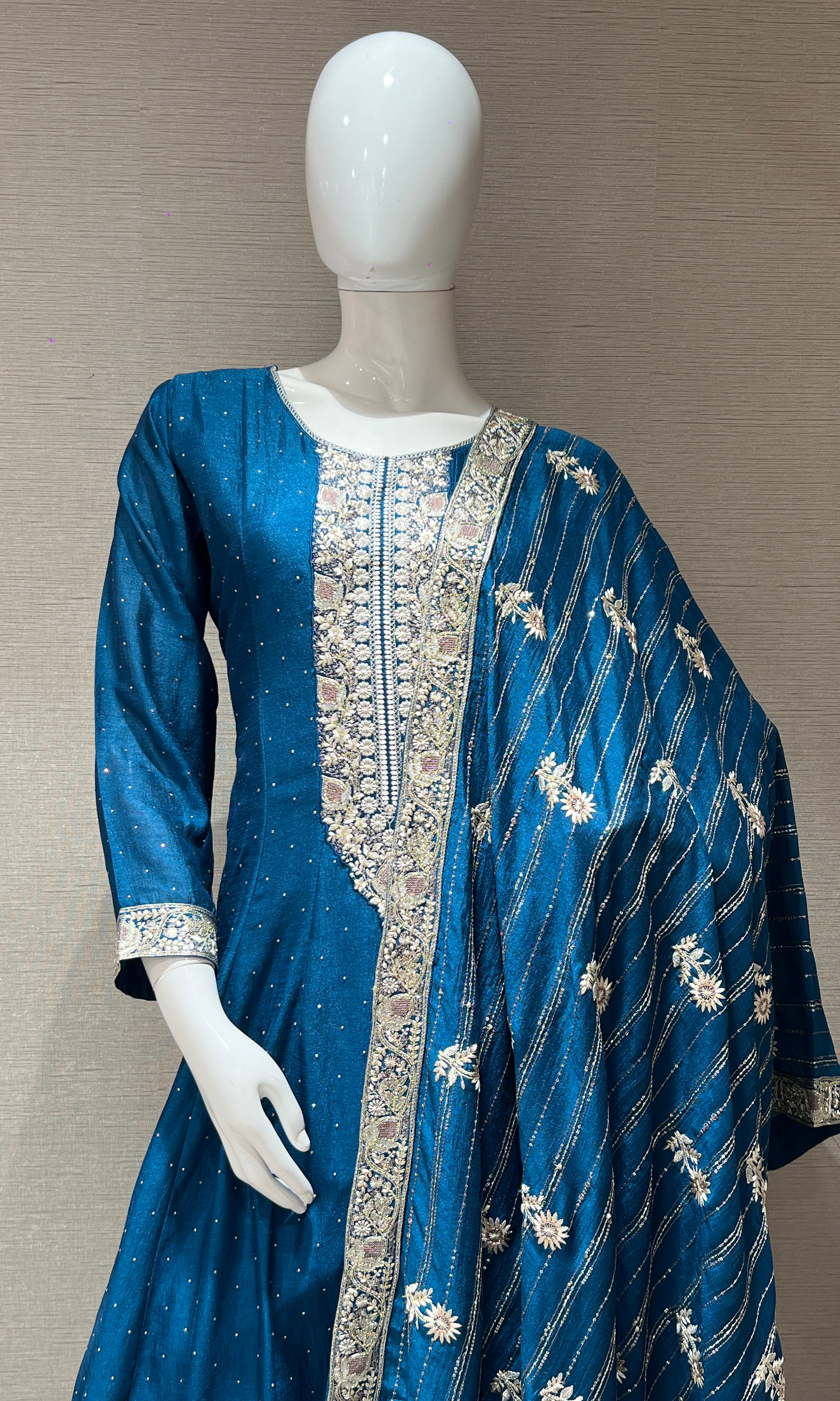 Blue Graceful Anarkali Kurta Set with Dupatta