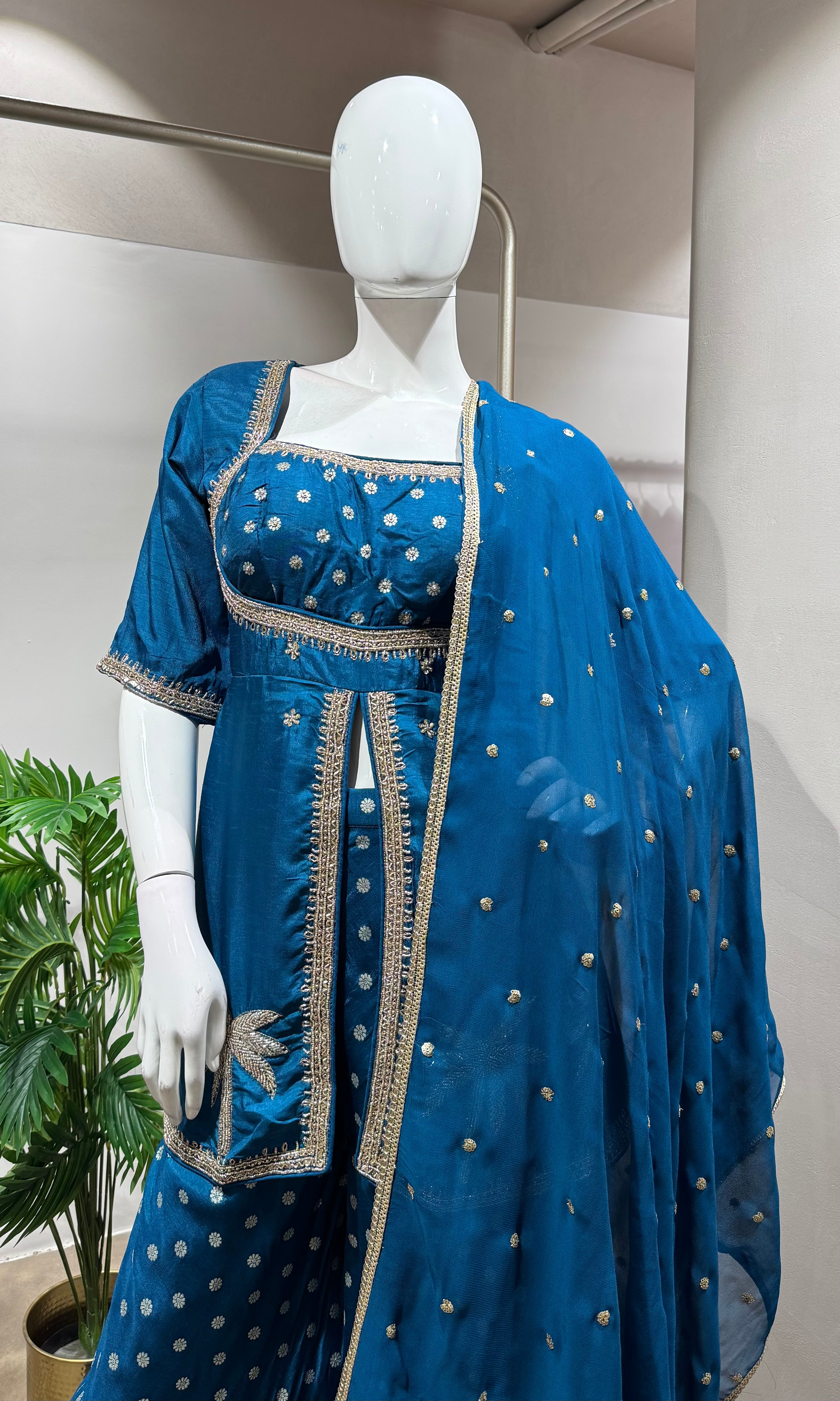 BLUE PEPLUM FRONT SLIT PALAZZO SET