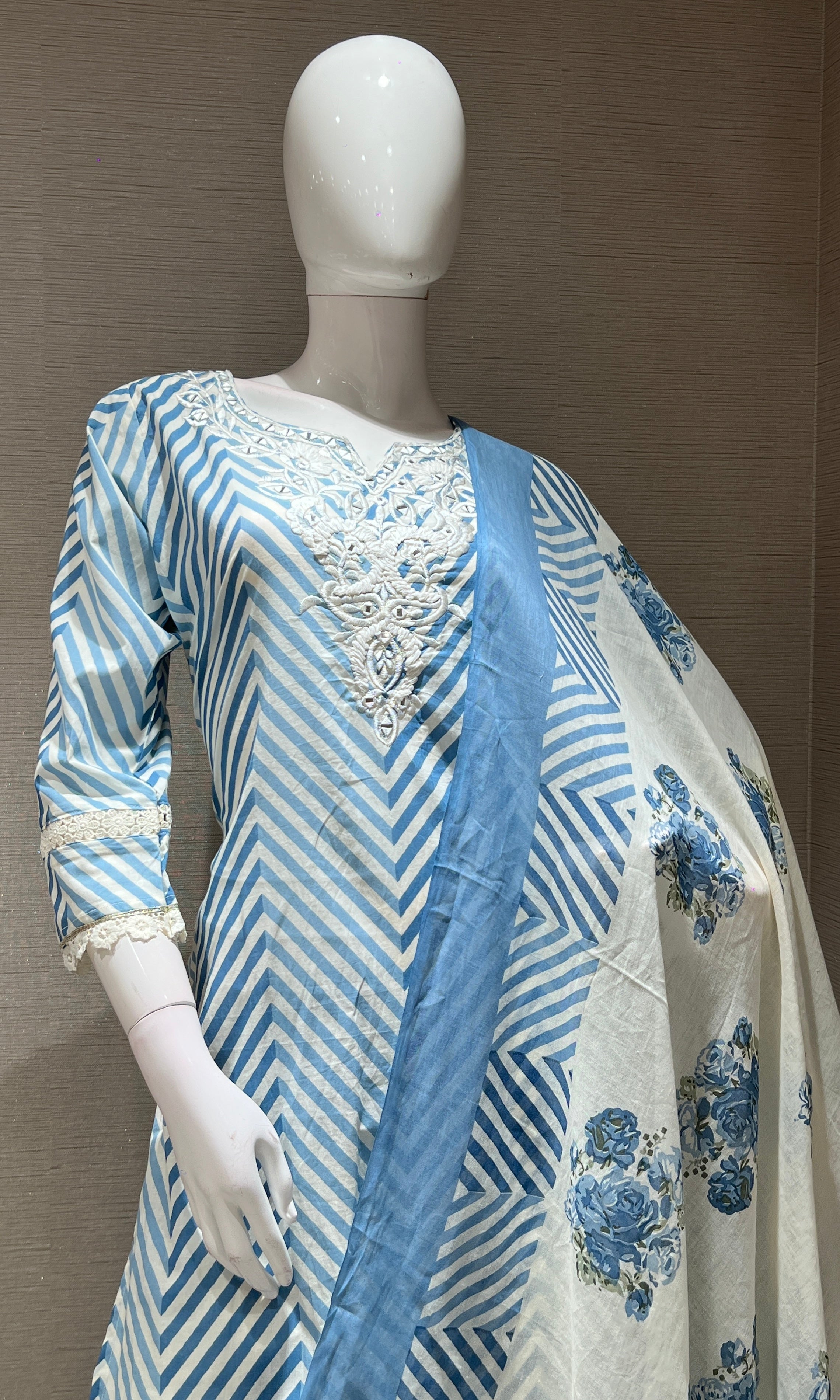 Blue LEHARIYA ZIG ZAG PRINT KURTA SET