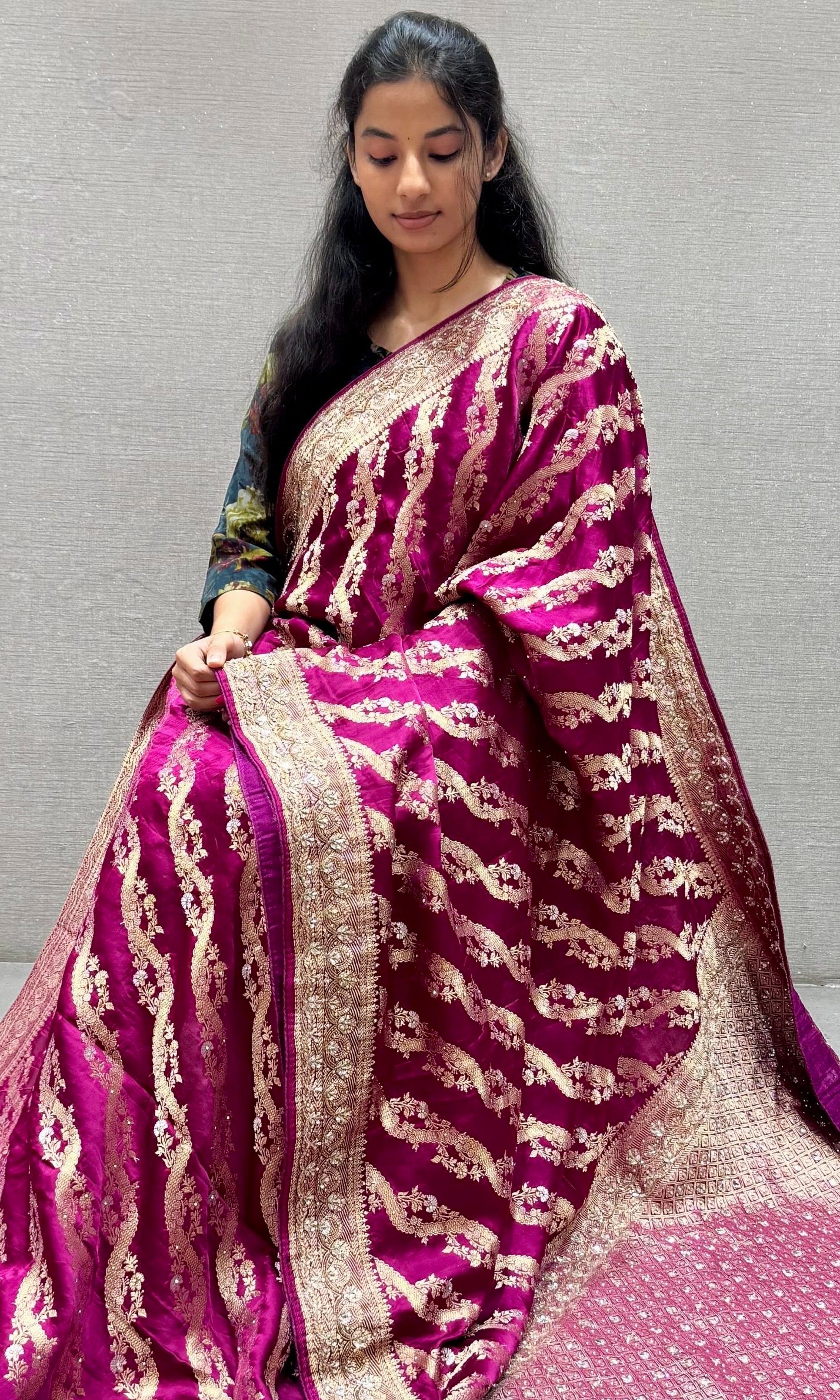 Wine saree