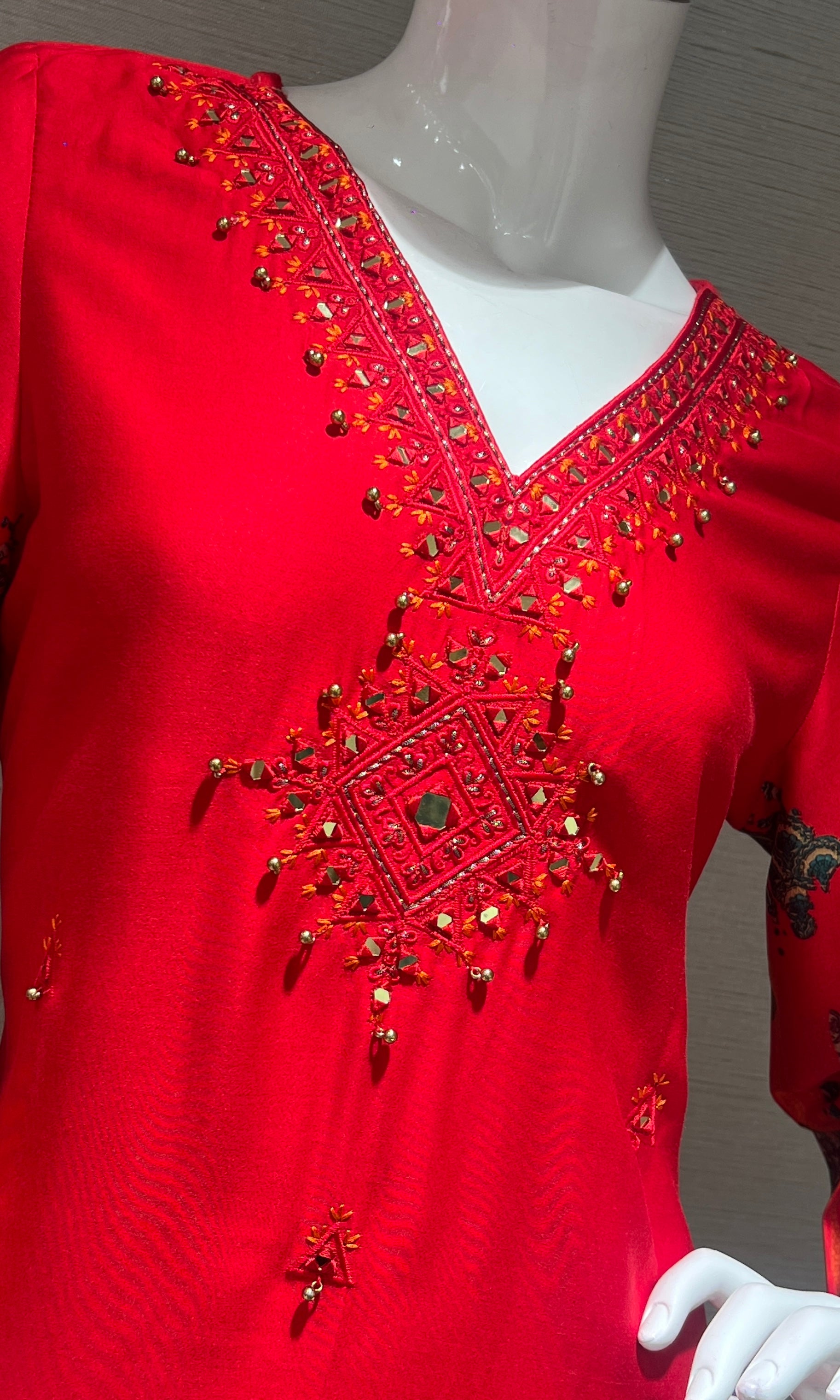 Red Vibrant Printed cord set