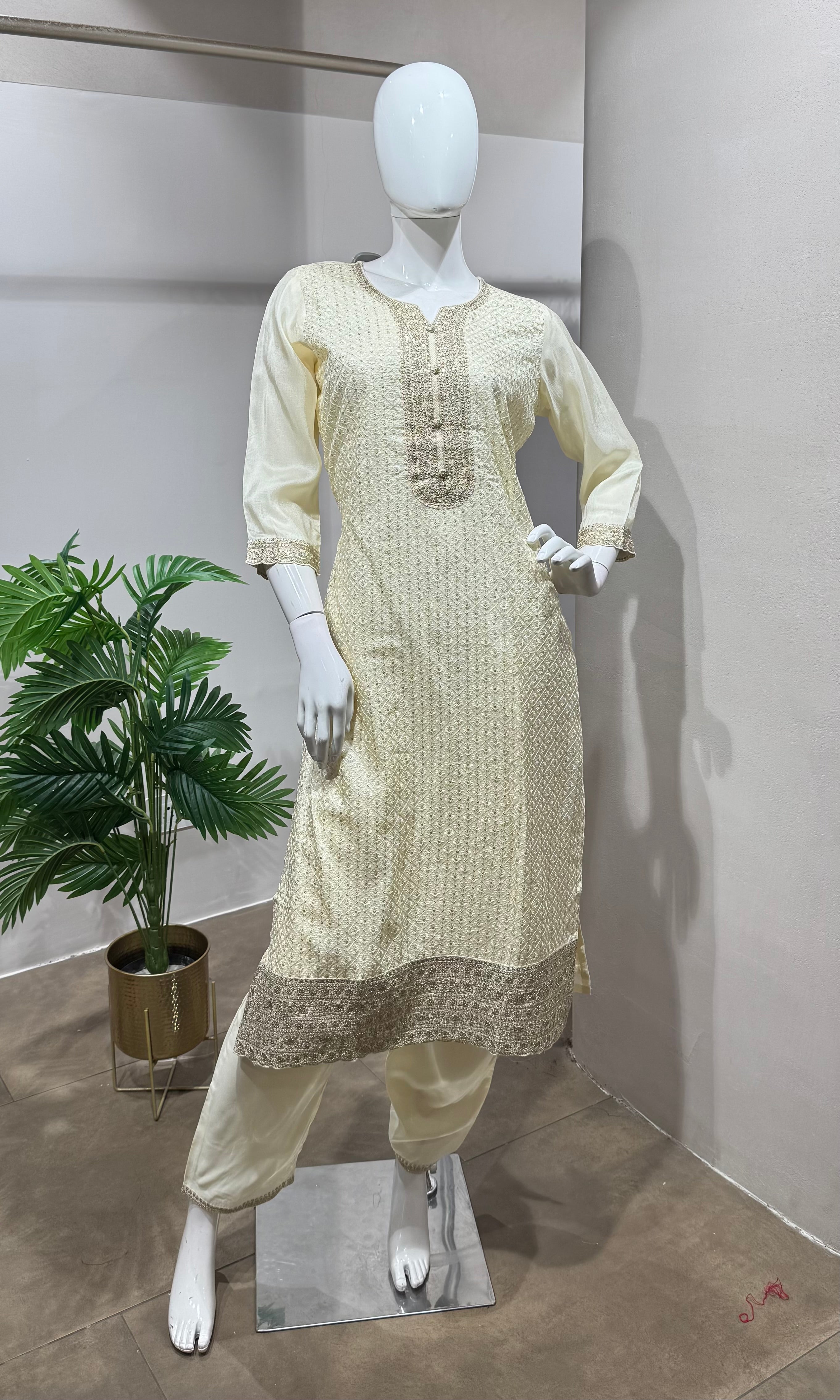 Ivory Libas Kurta Set with Banarasi Dupatta