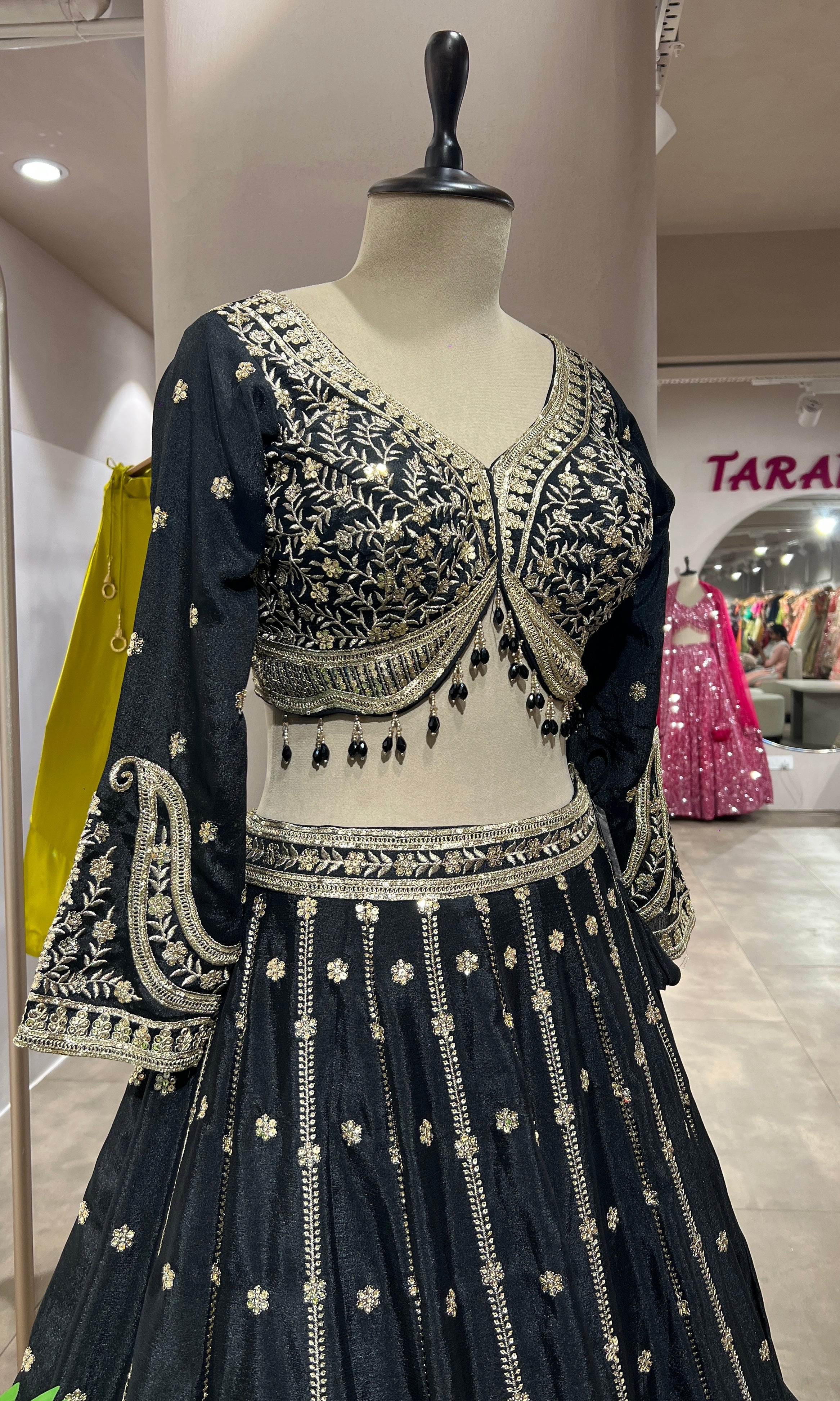 BLACK GOLDEN ETHINC LEHENGA