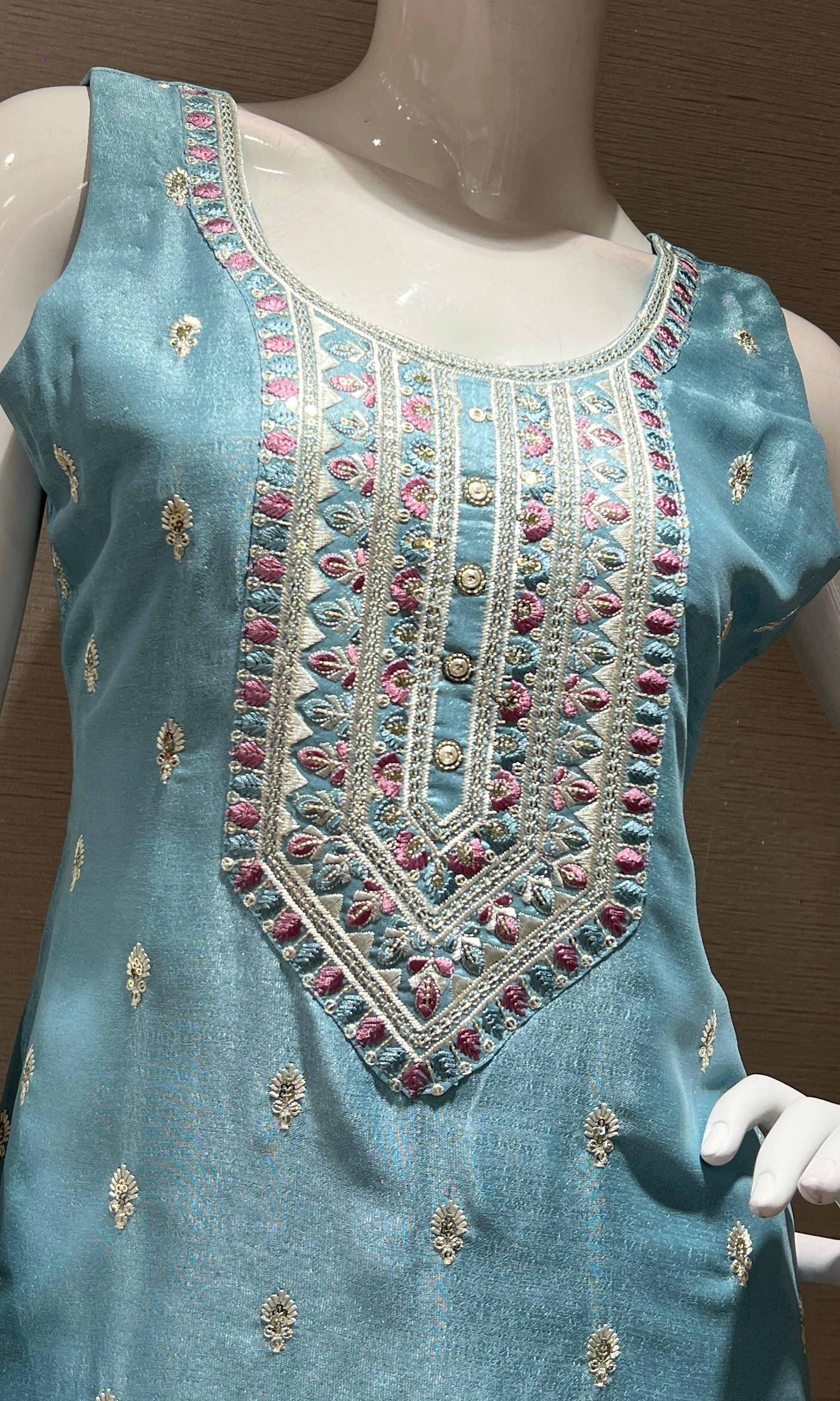SEA blue kurta set with a pink dupatta