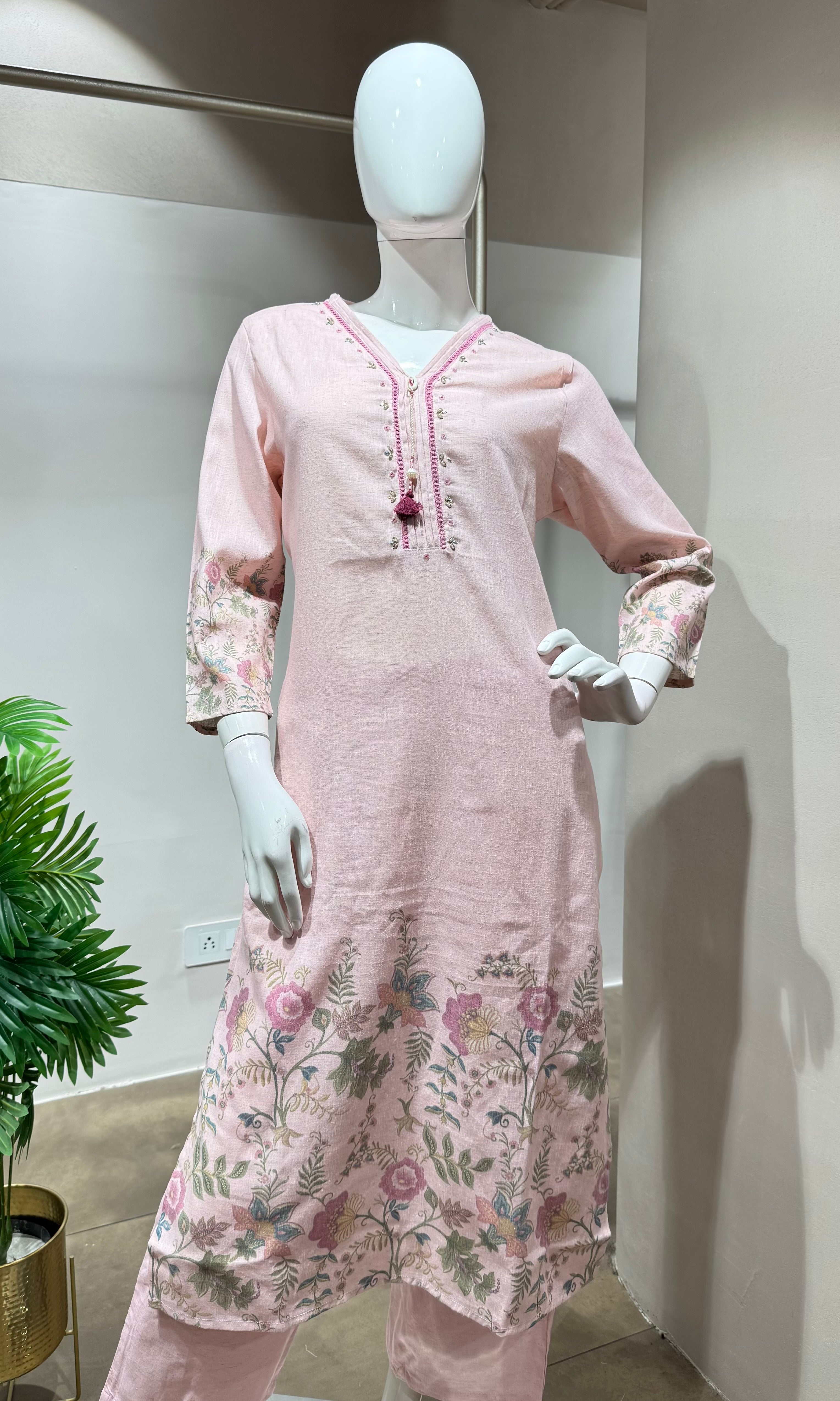Baby pink FLORAL PRINT EMBROIDERY kurta set