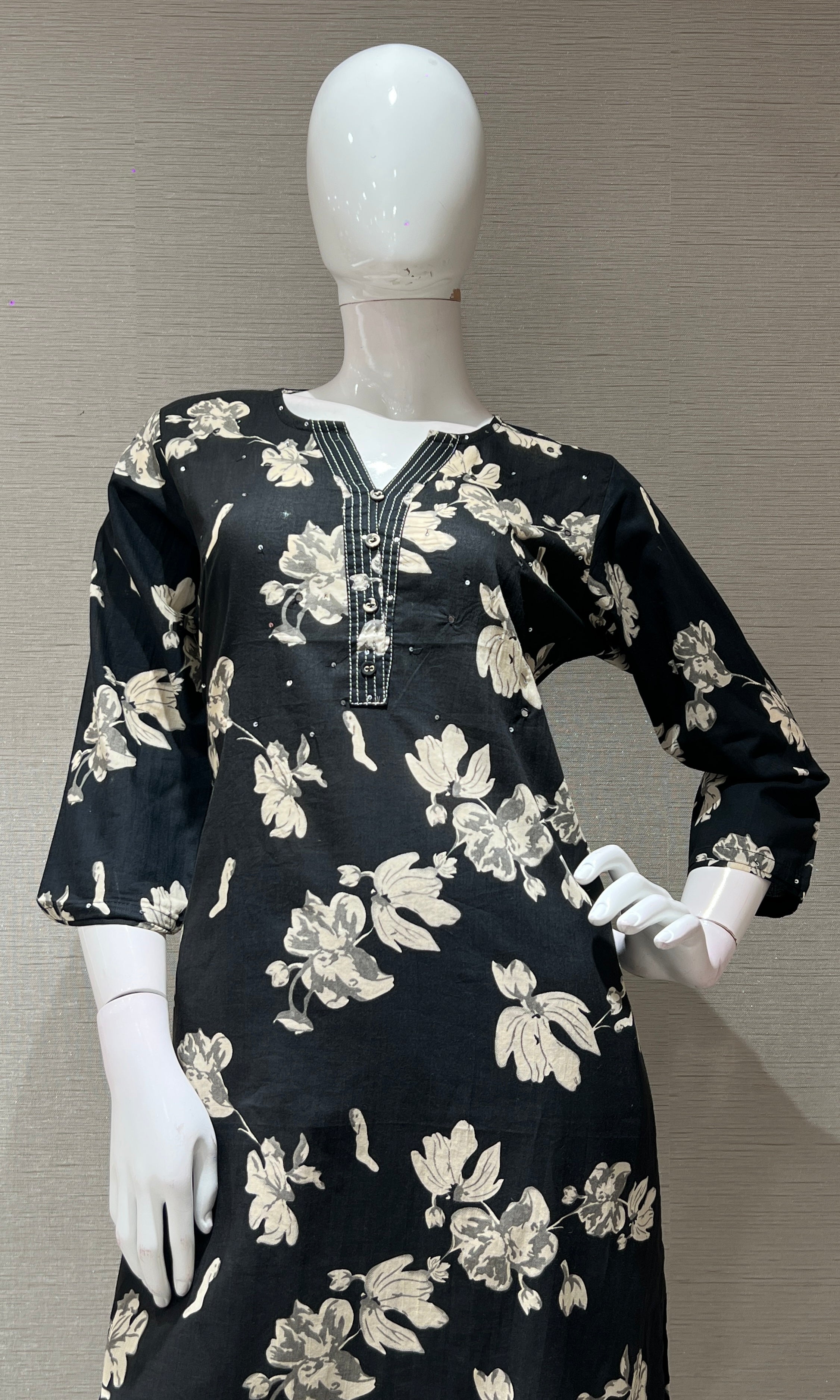 Black FLORAL PRINT kurta set