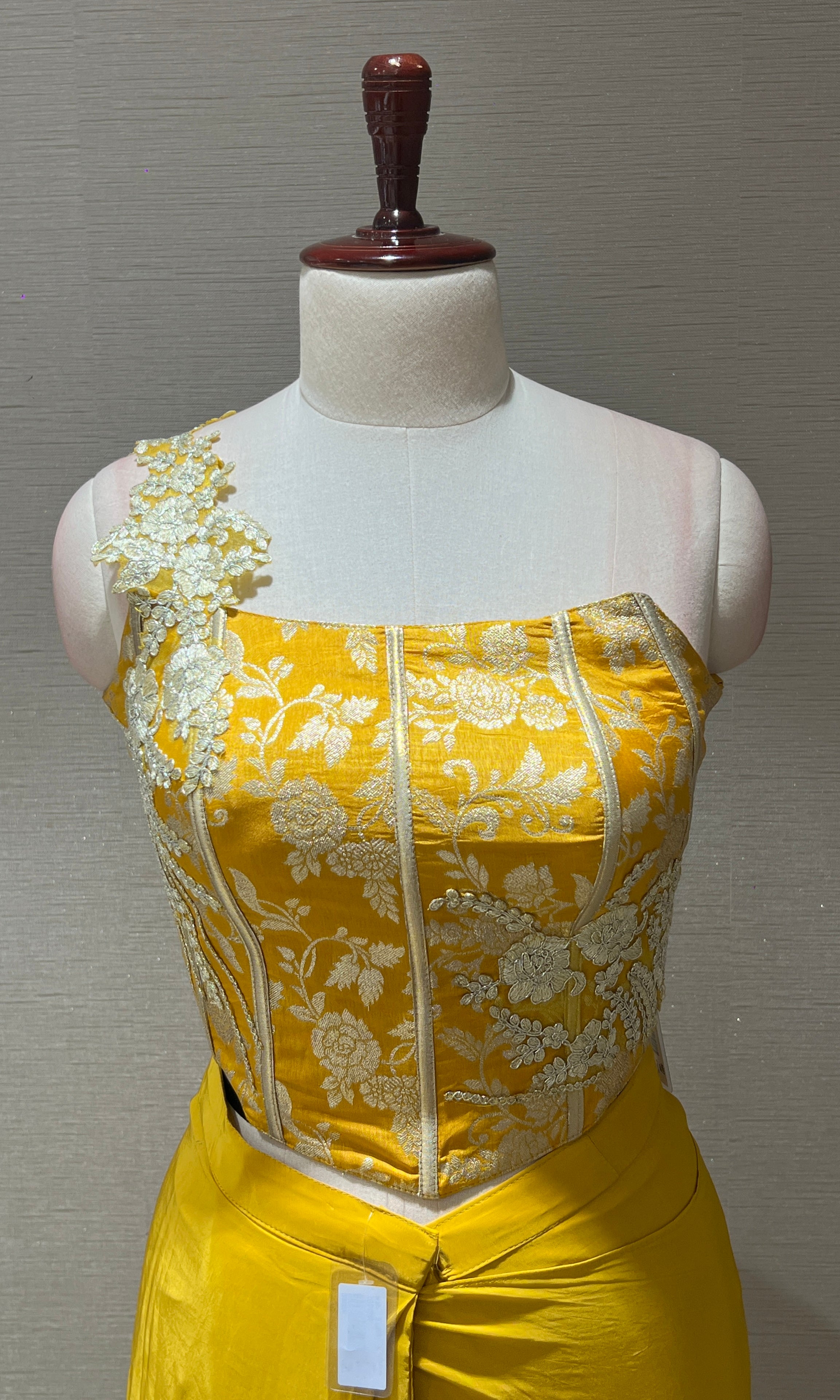 Mustard yellow one minute saree