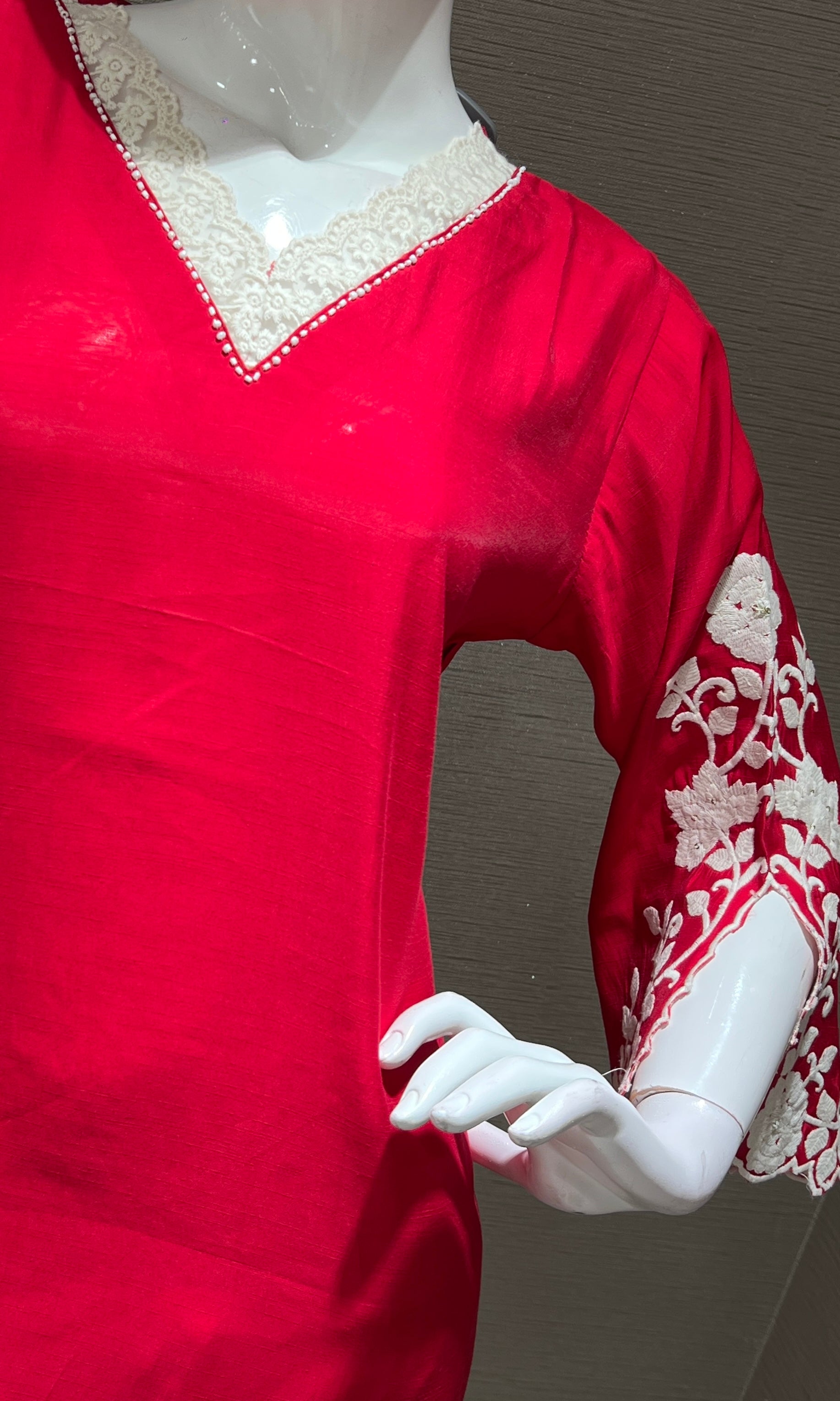 Rani KURTI TOP WITH FULL FLORAL SLEEVES