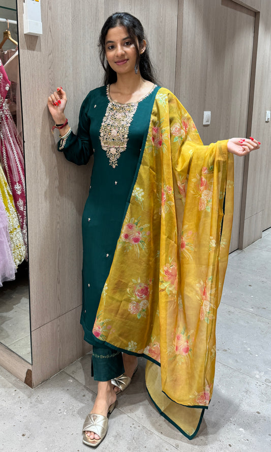 Emerald green with yellow organza dupatta kurta set