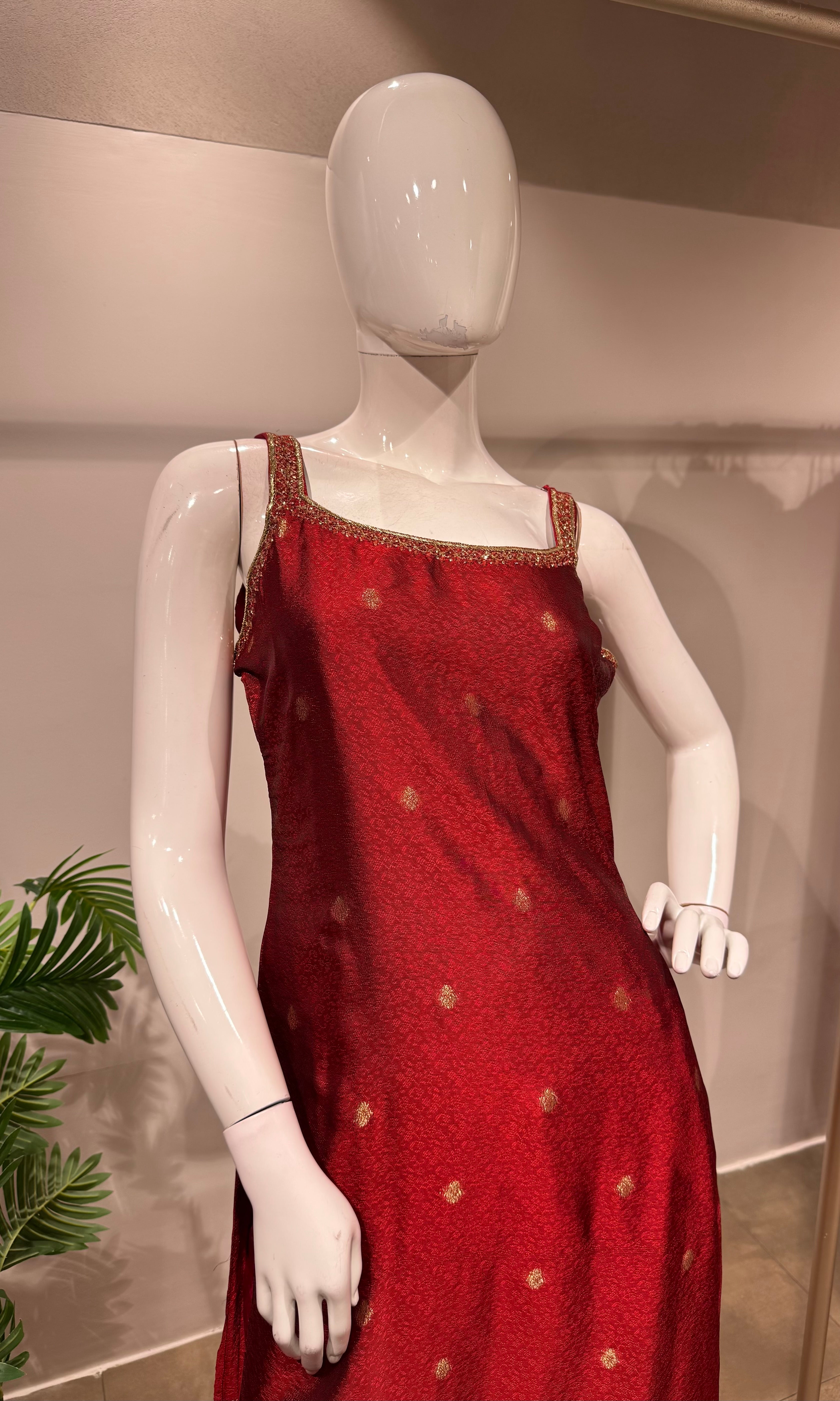 Red golden Banarasi kurta set