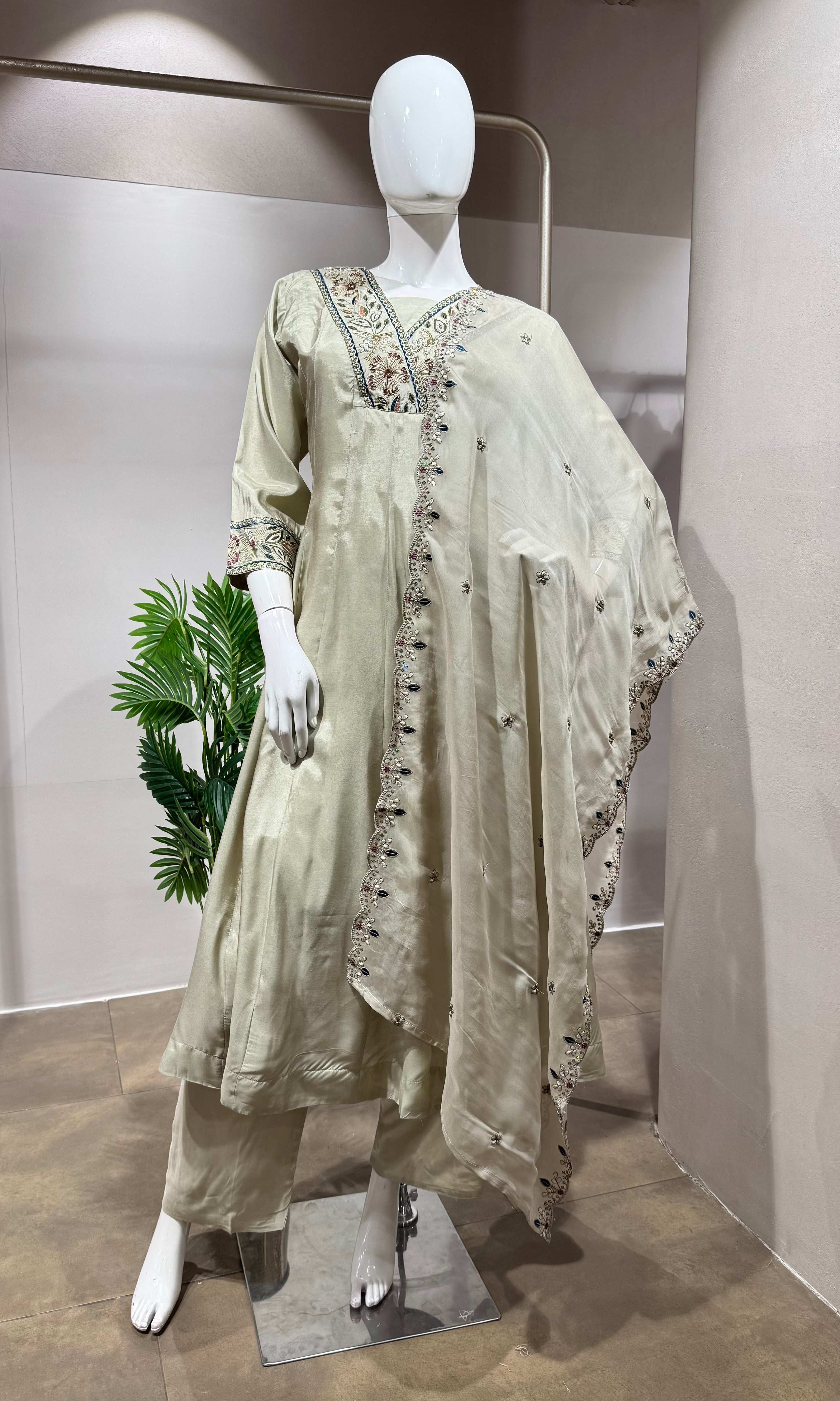 PISTA GREEN Zari Work Kurta Set with Embroidered Dupatta
