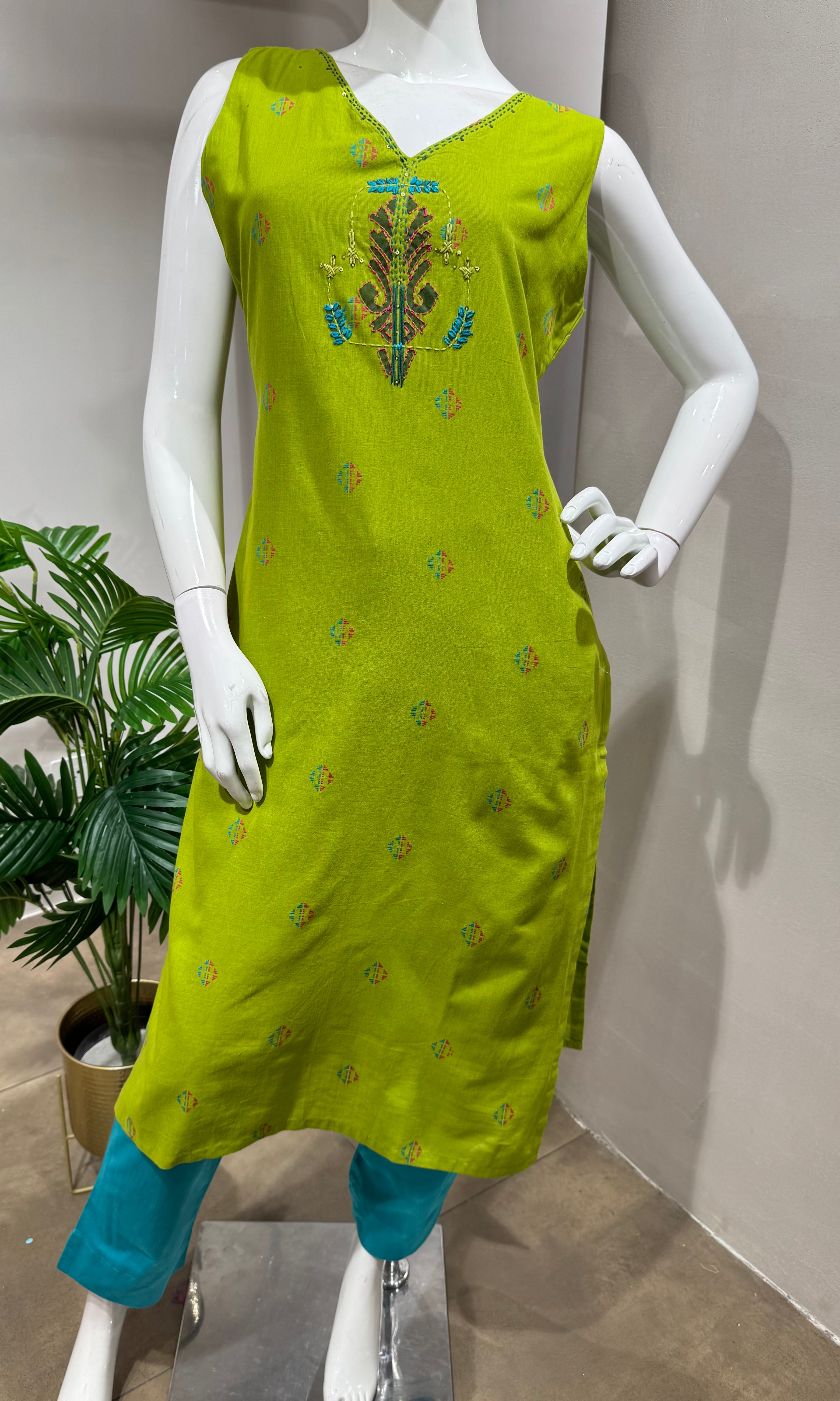 Green Embroidered Kurta Set with dupatta