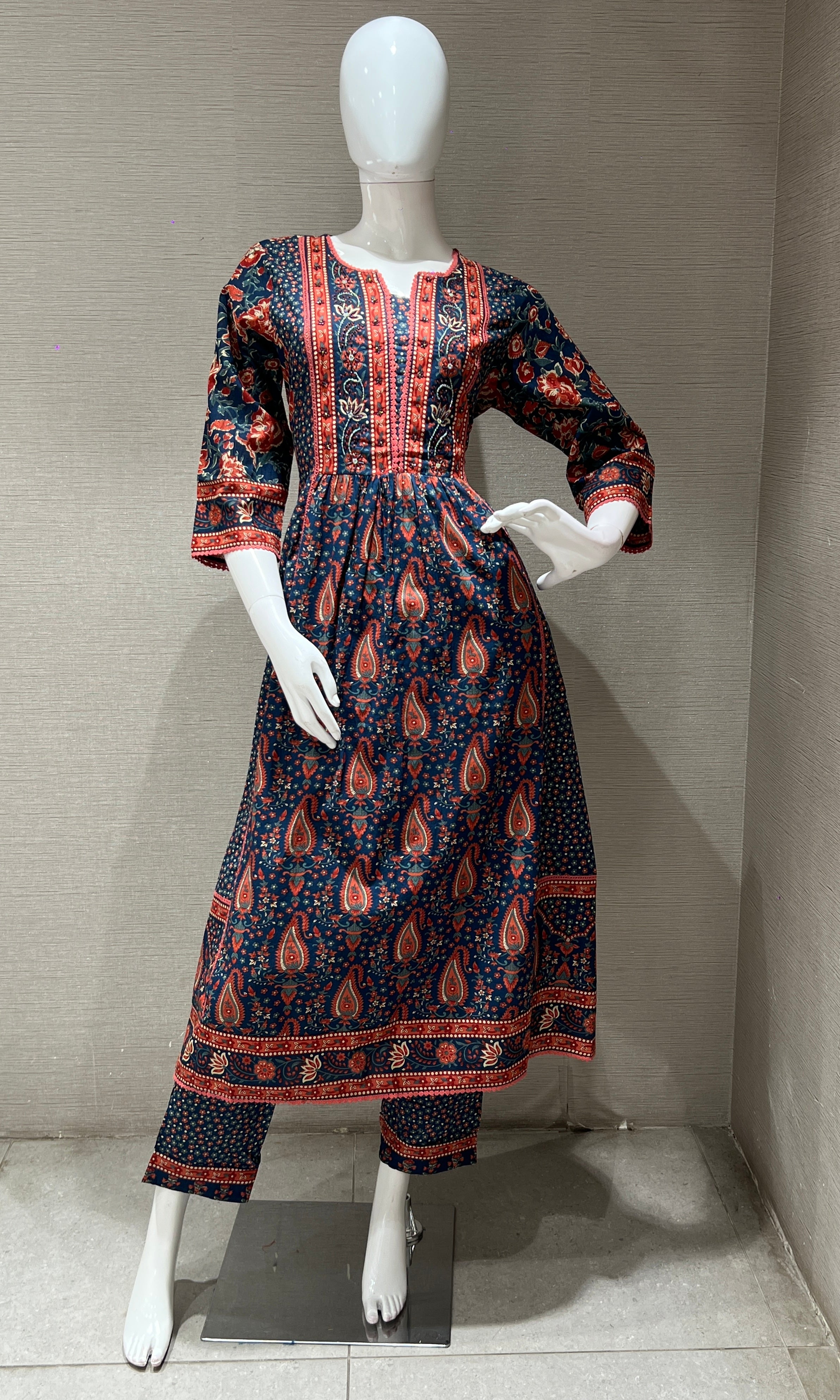 Navi blue Floral Kurta Set with Dupatta