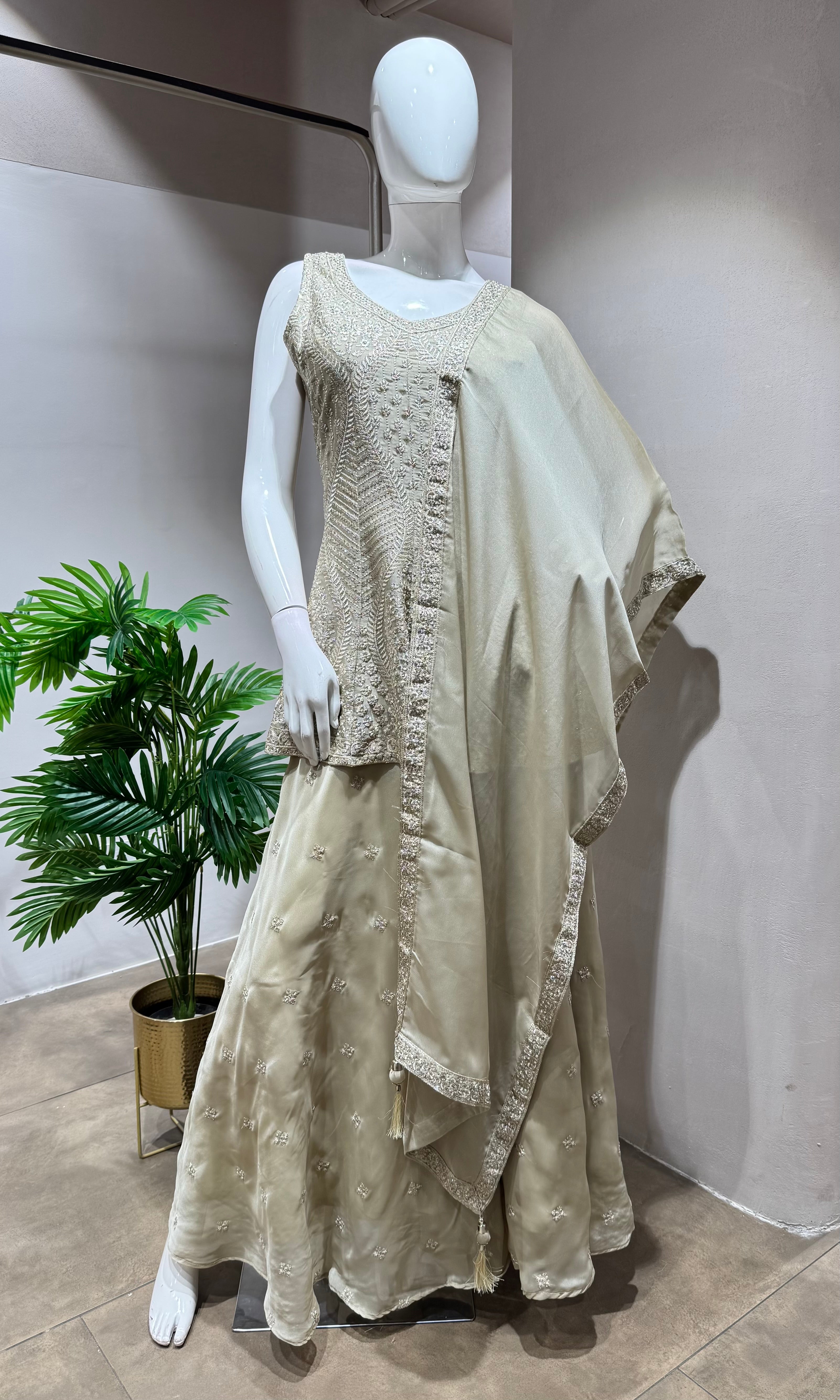 GREY Elegant Embroidery PALAZZO SET