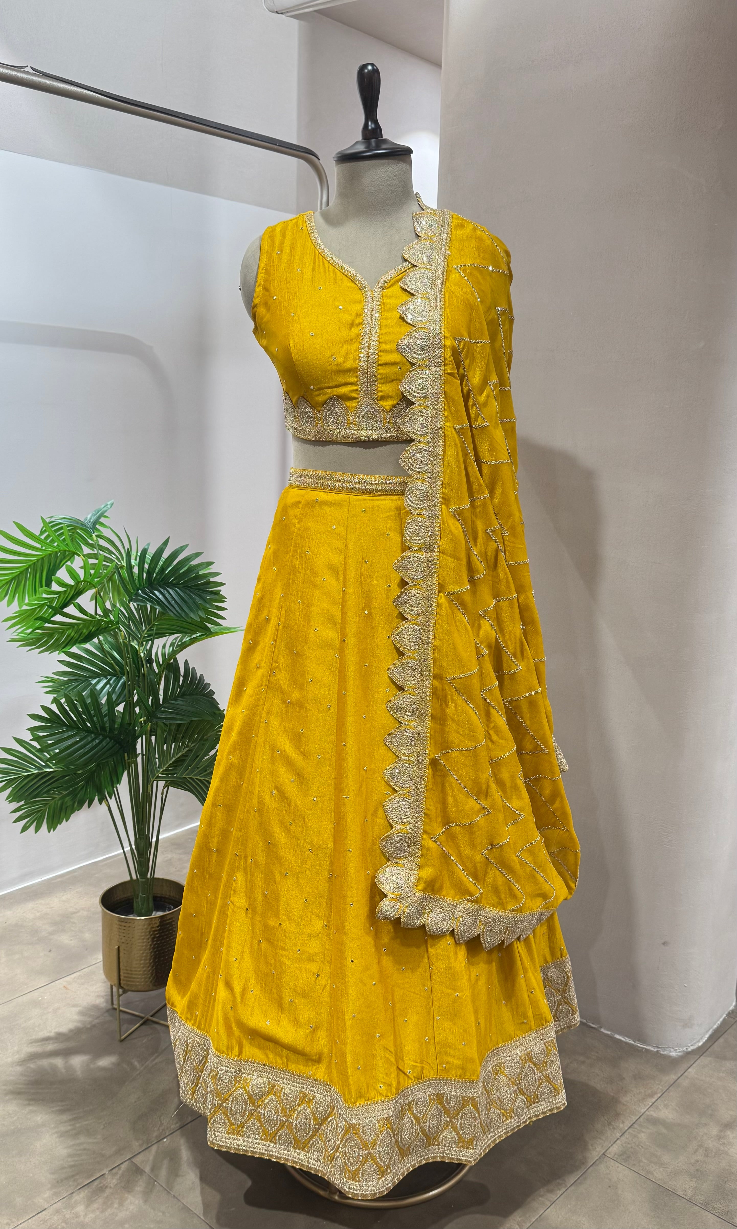 Yellow EMBELLISHED LEHENGA WITH ETHNIC DUPATTA
