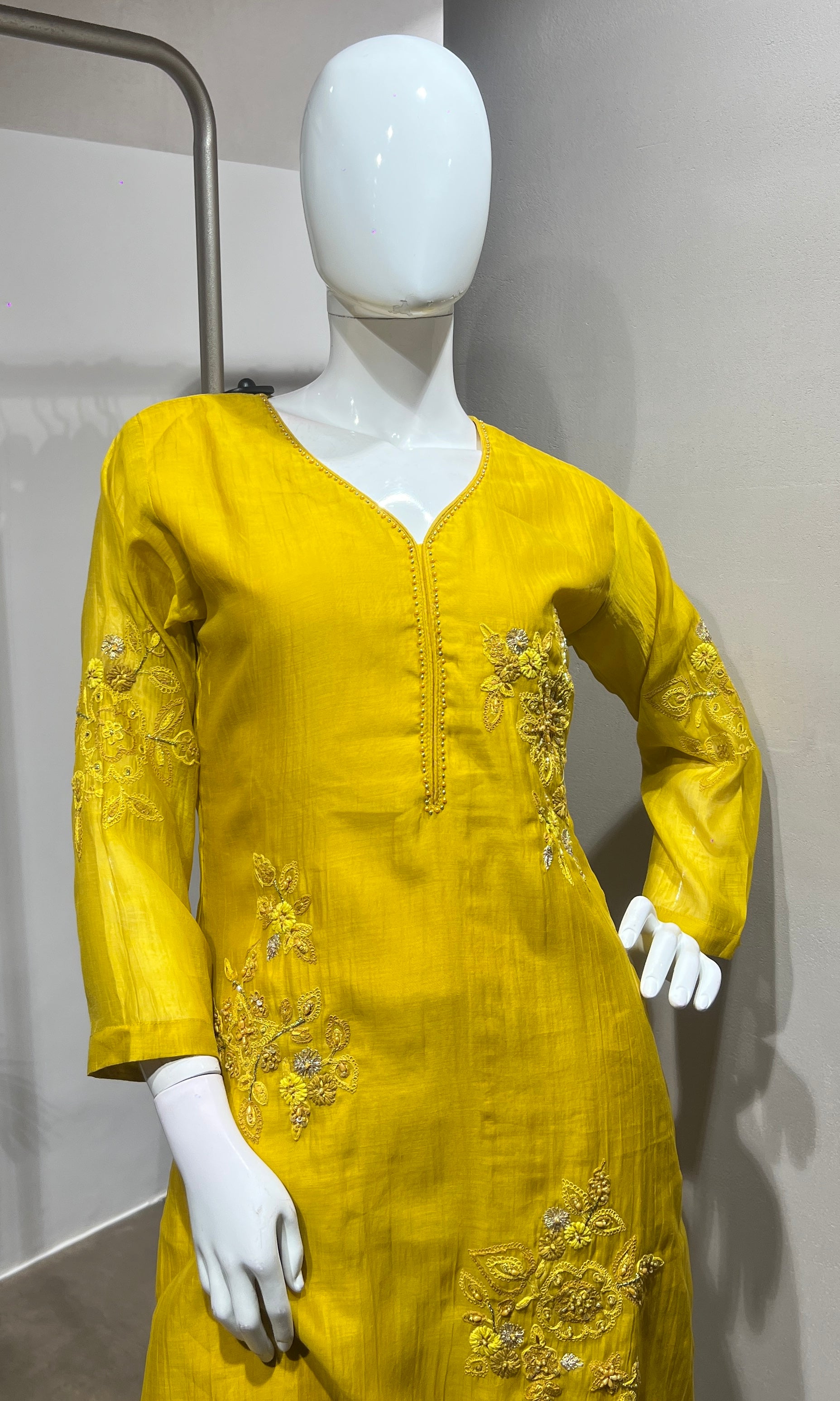 Yellow ethnic gold embroidery kurta set