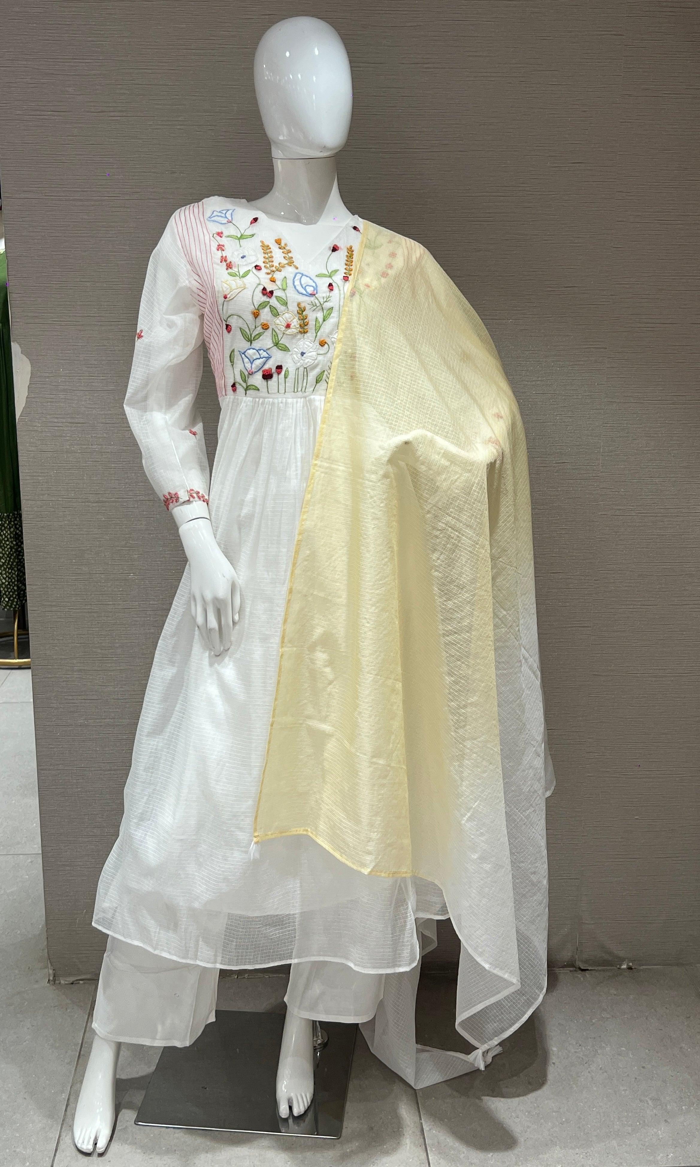 White Anarkali