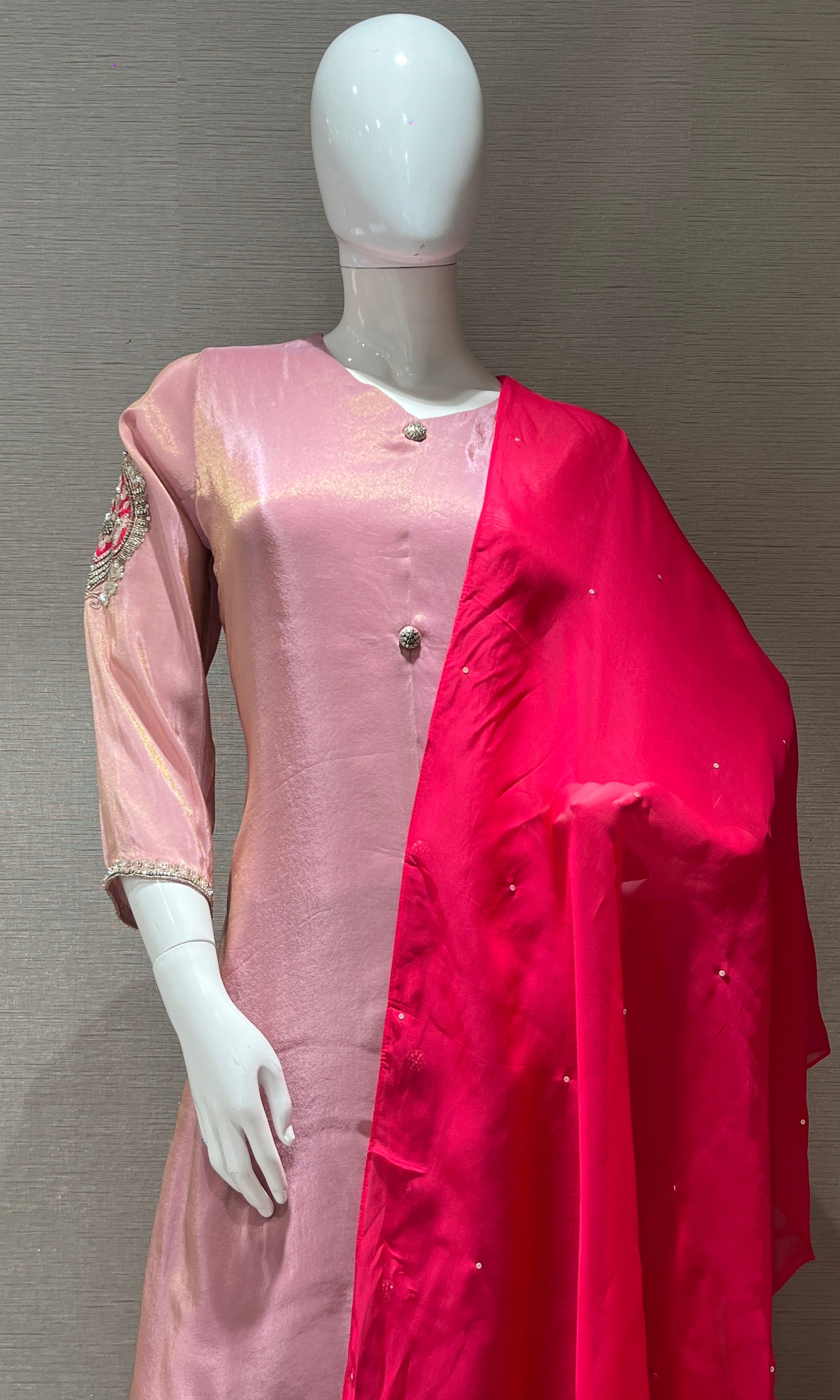 Onion pink kurta set