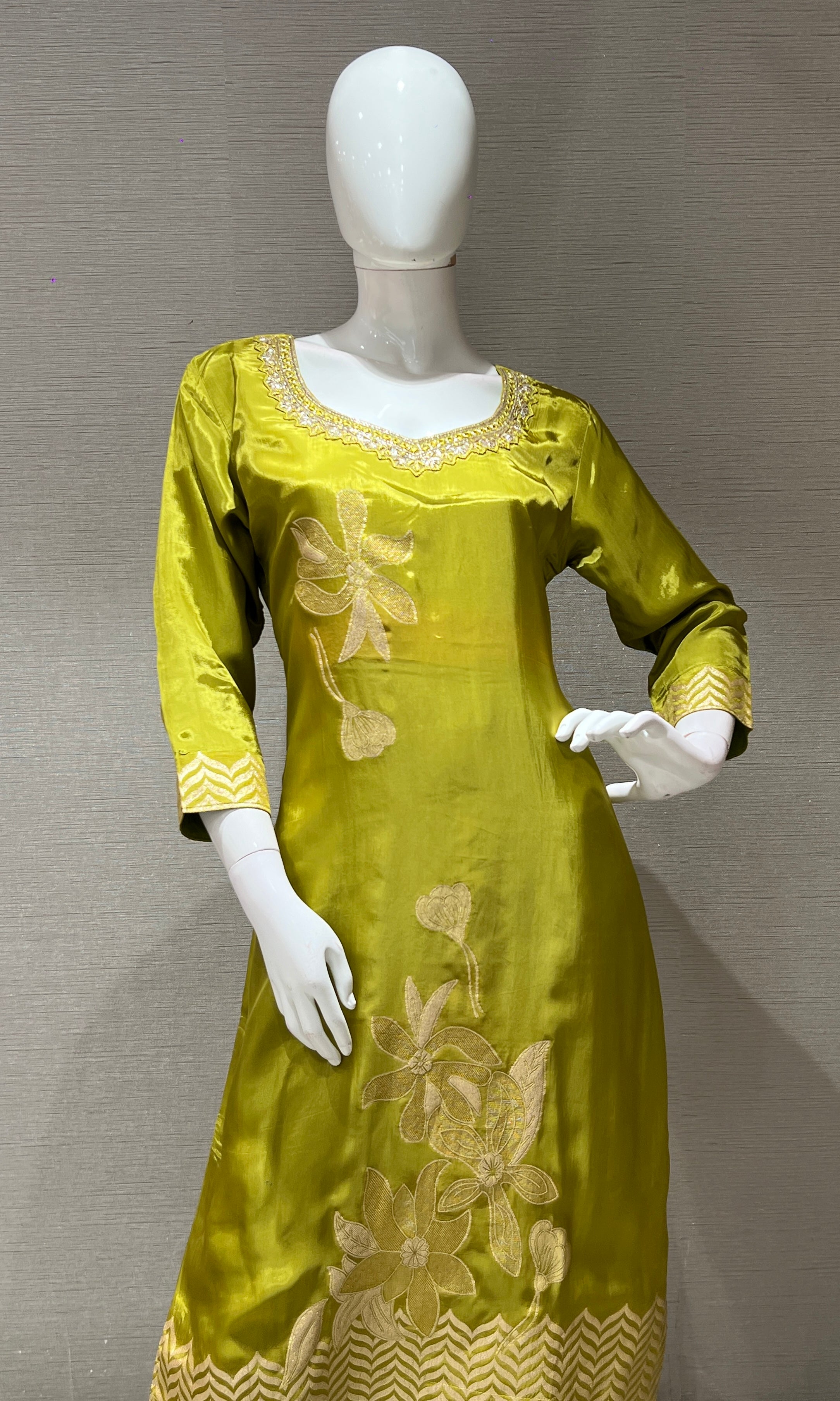 LIRIL Golden EMBROIDERED KURTA SET