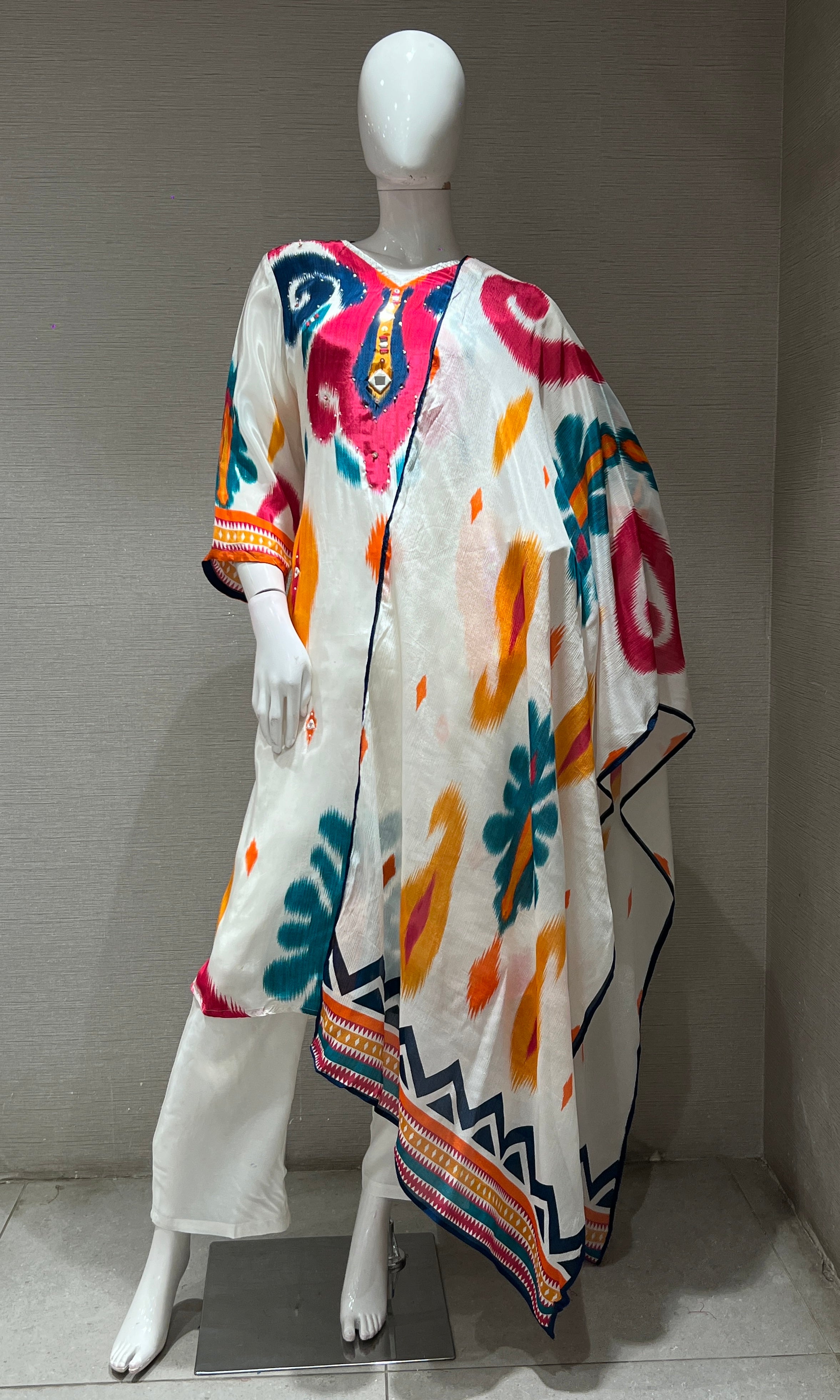 Cream multi coloured ethnic kurta set