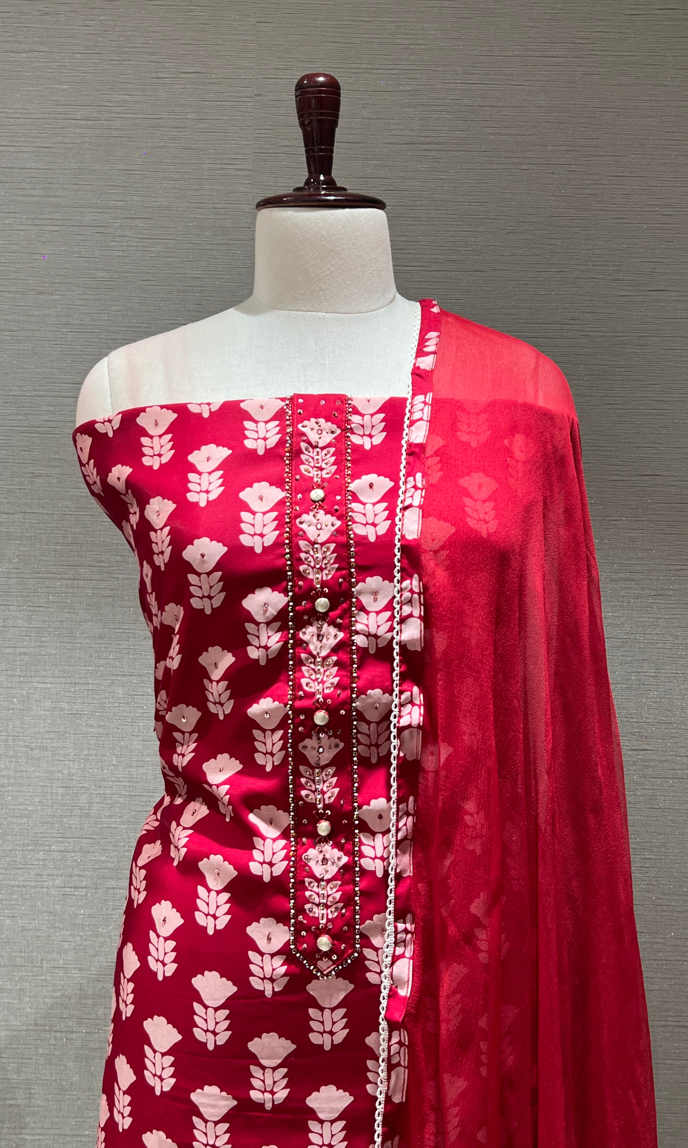 MAROON FLORAL PRINT DRESS MATERIAL