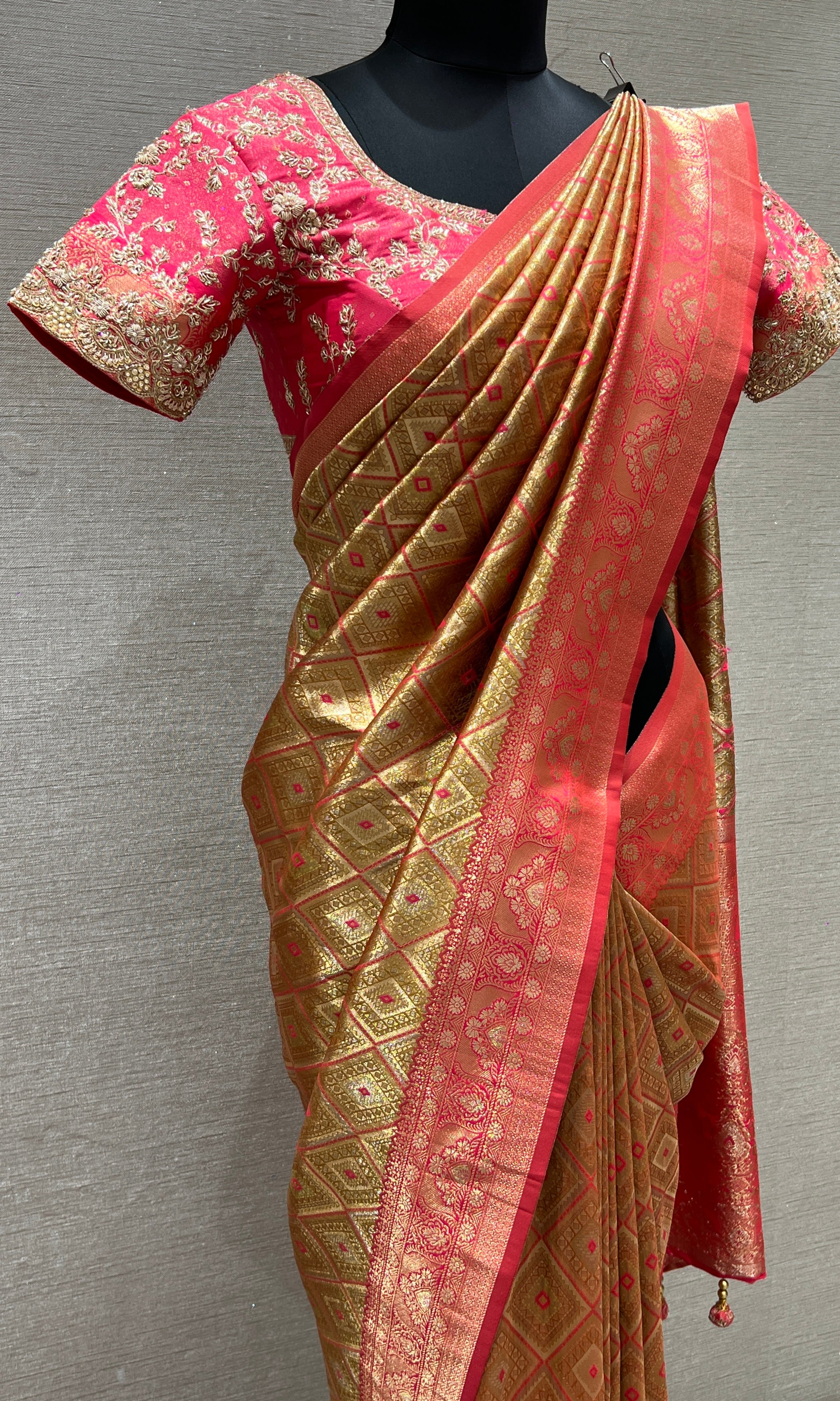 Pink saree with ready blouse