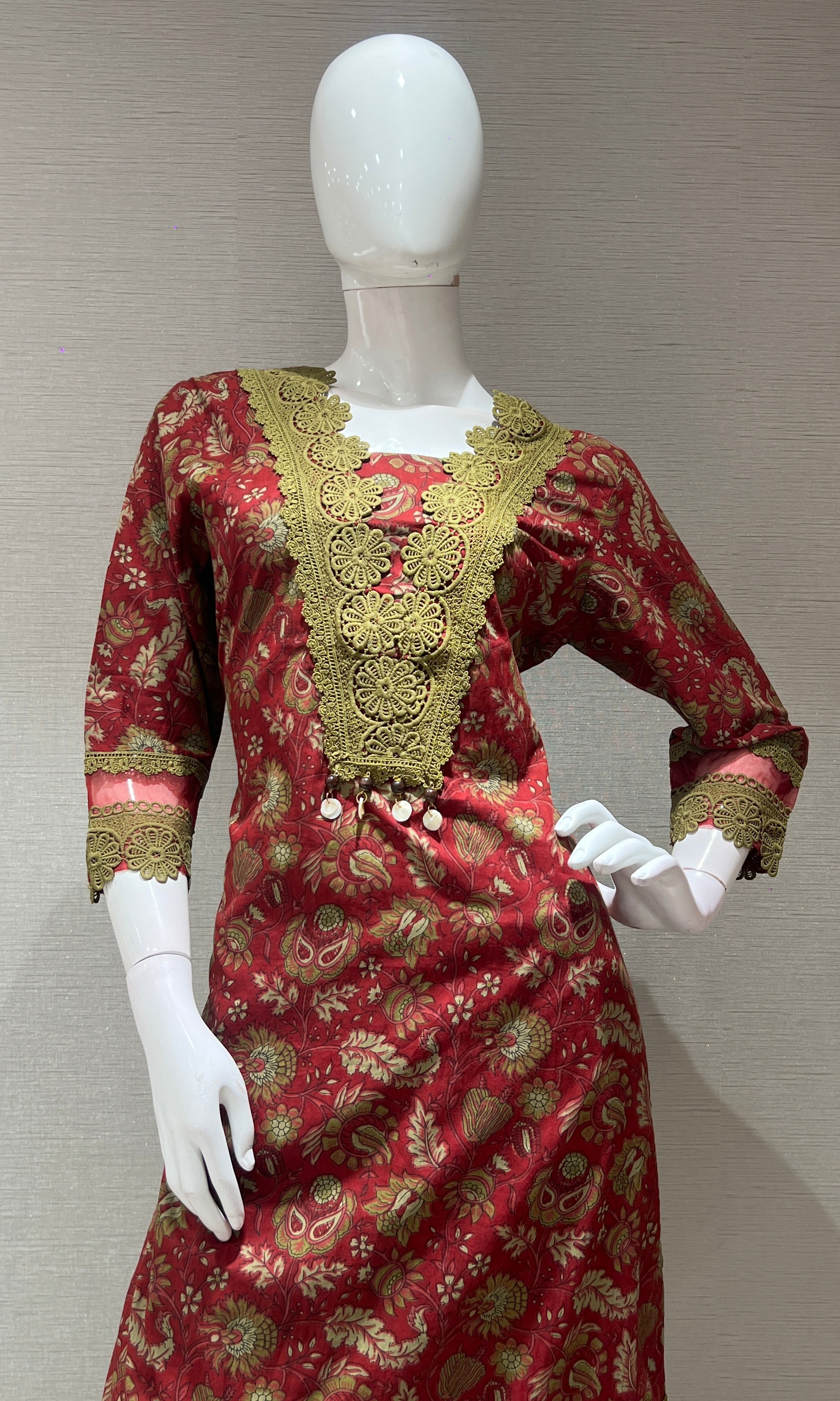Red FLORAL EMBROIDERED KURTA SET