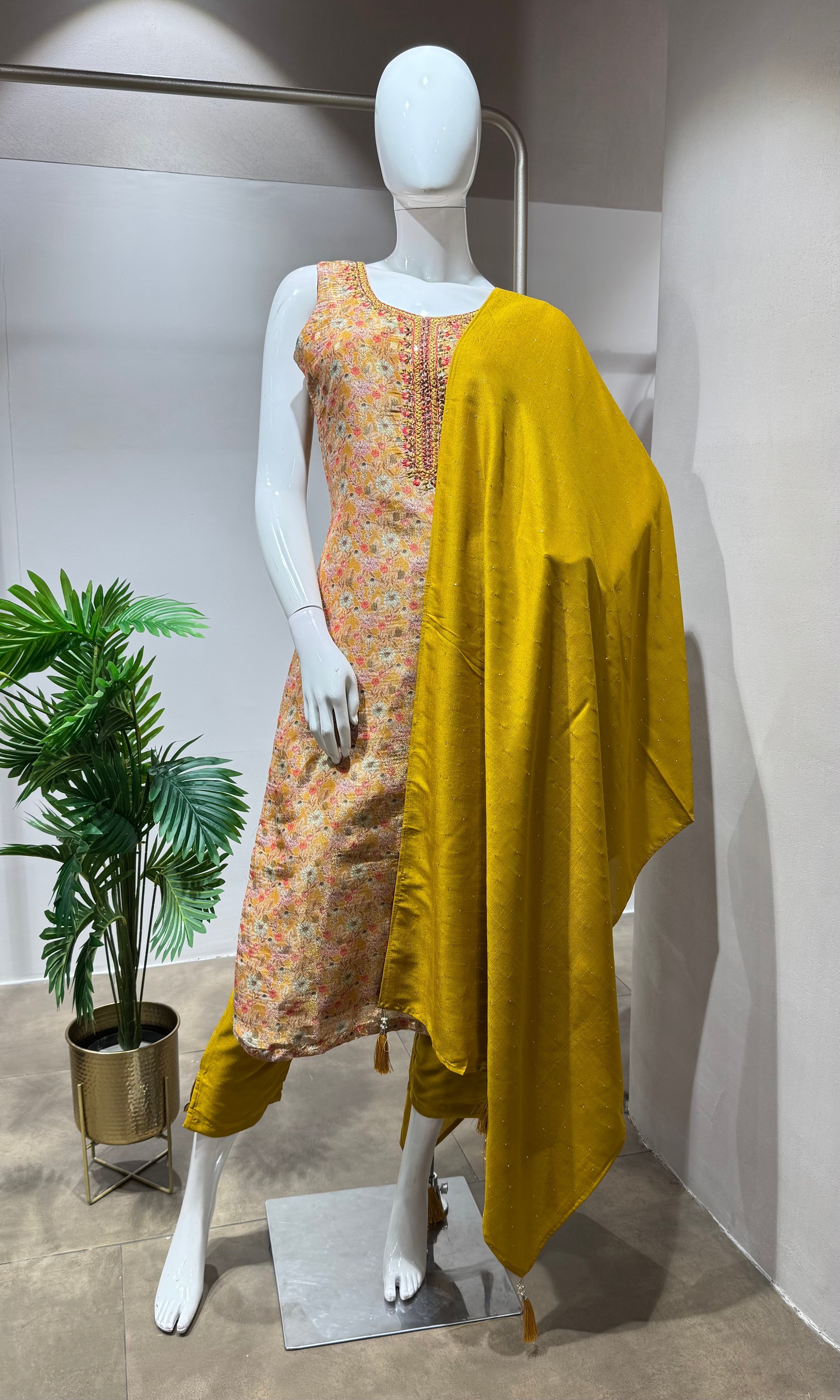 Mustard yellow kurta set