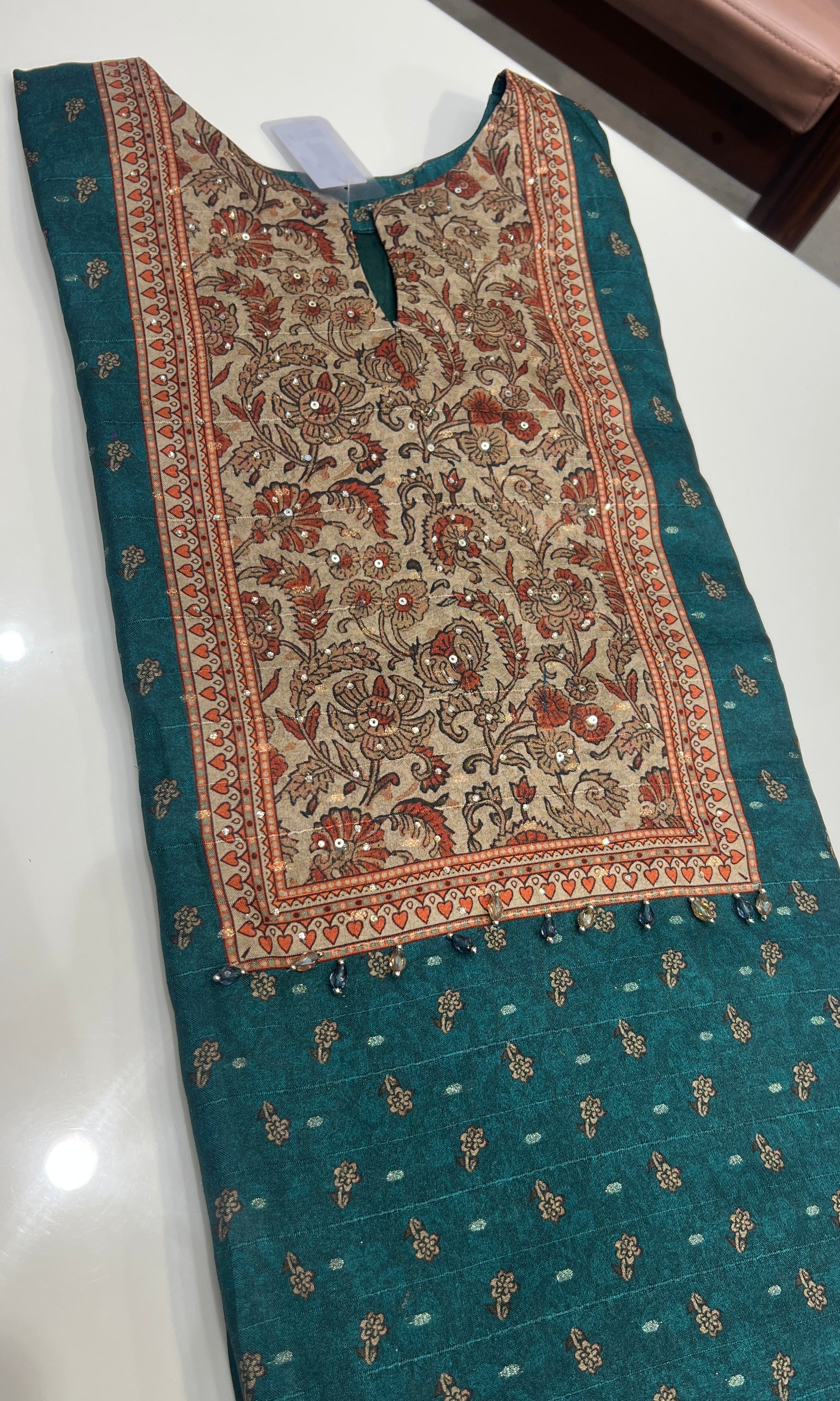 Green ETHNIC PrintED Kurta Set with Dupatta