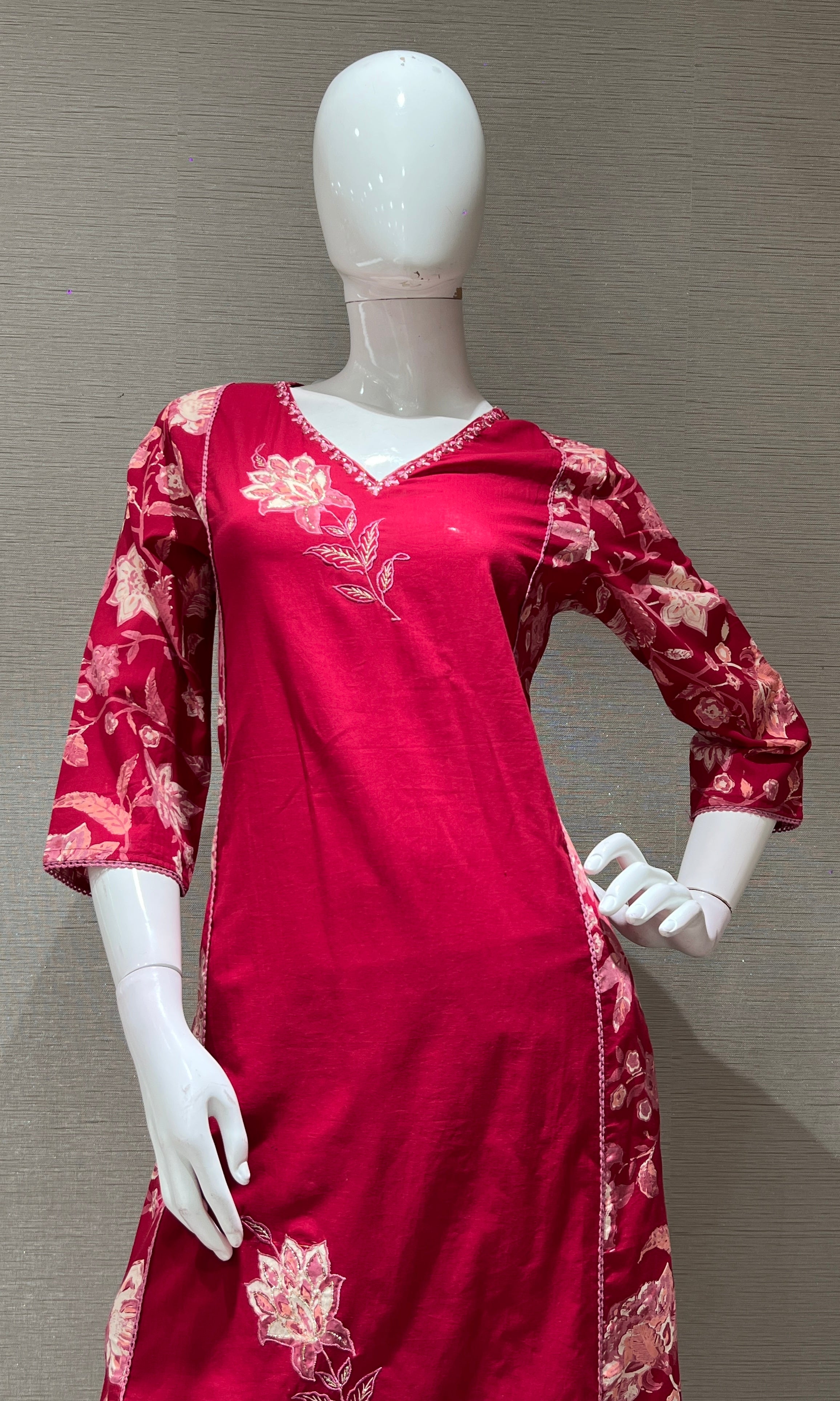 RANI FLORAL MOTIF PRINTED KURTA SET