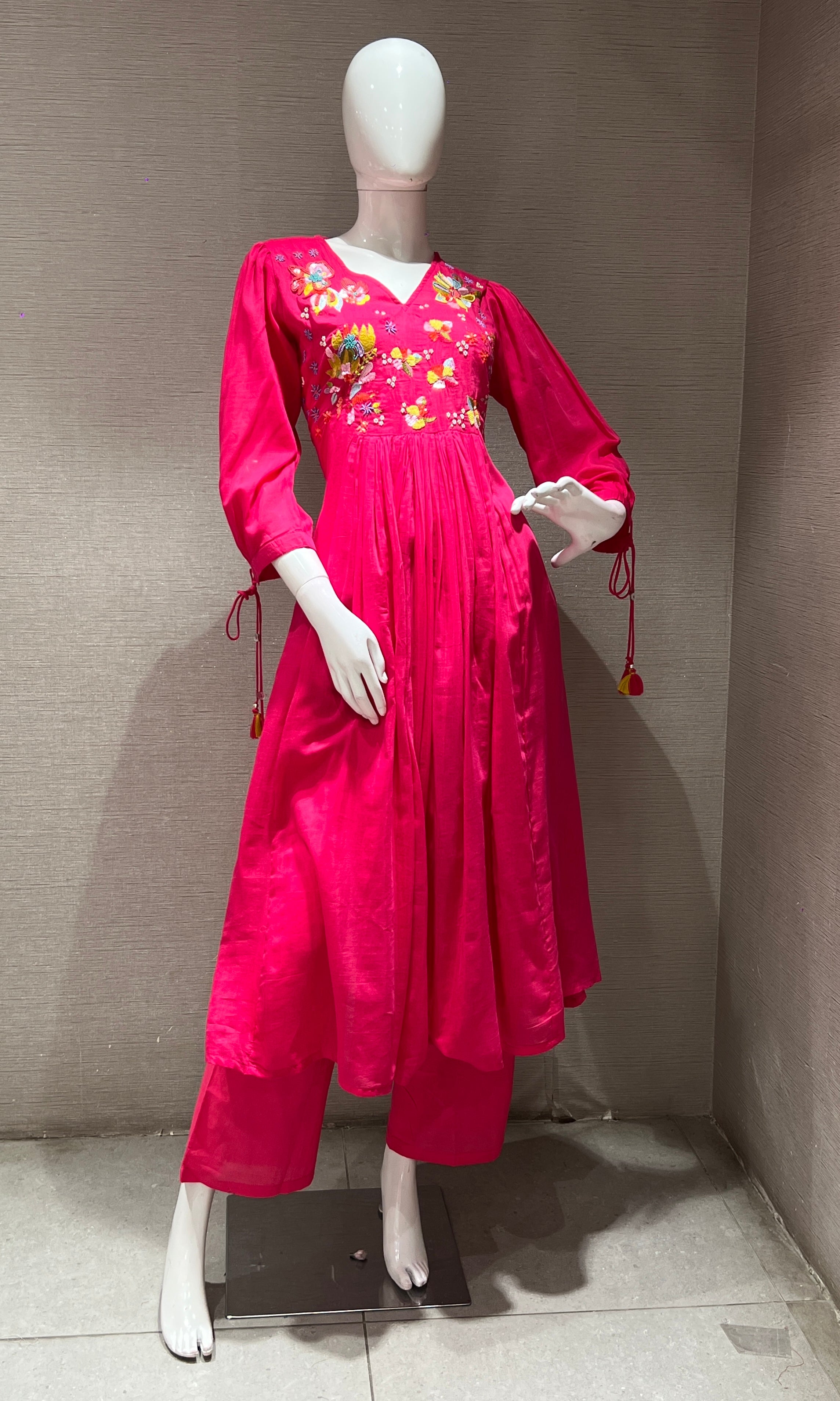 Pink FLORAL MUL CHANDERI kurta set