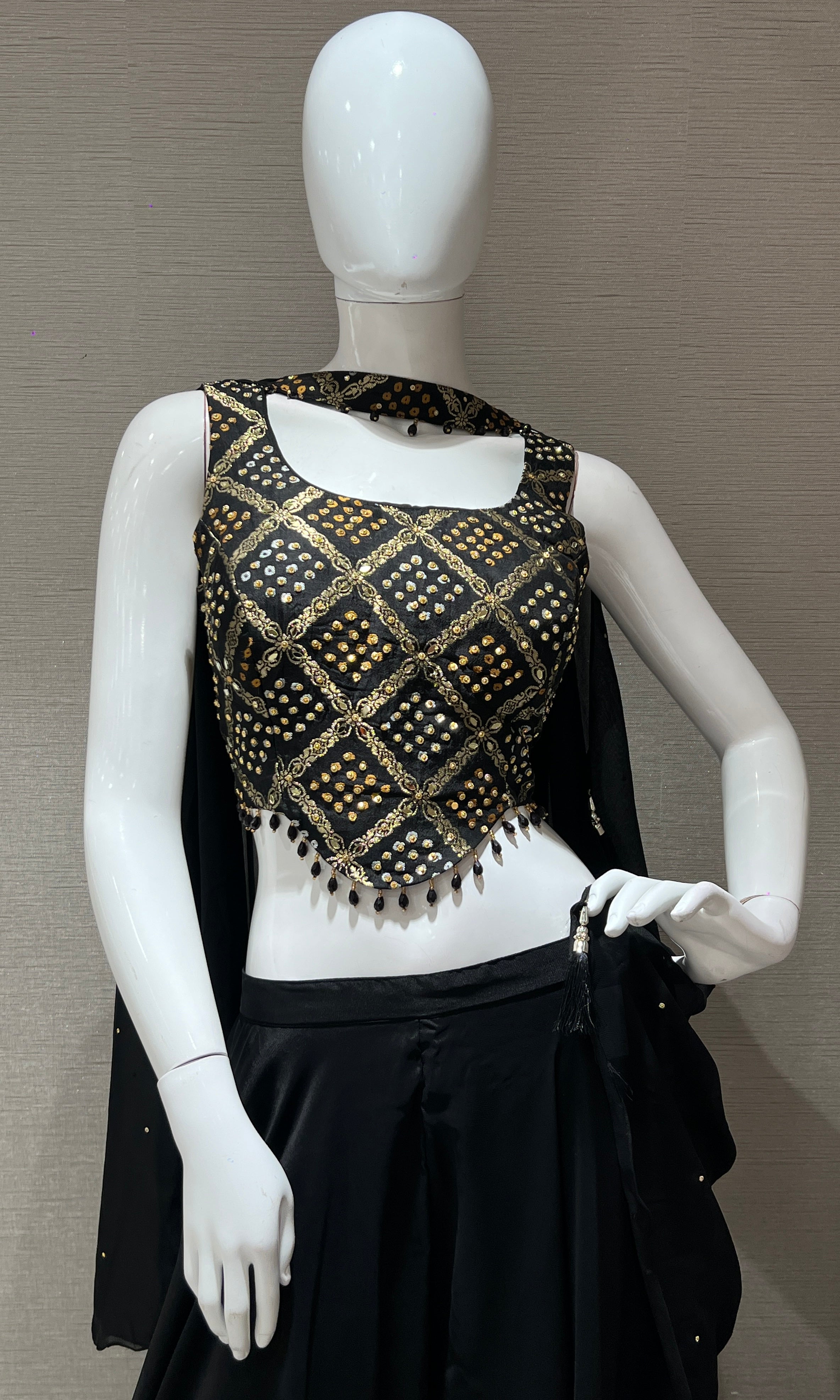 Black palazzo