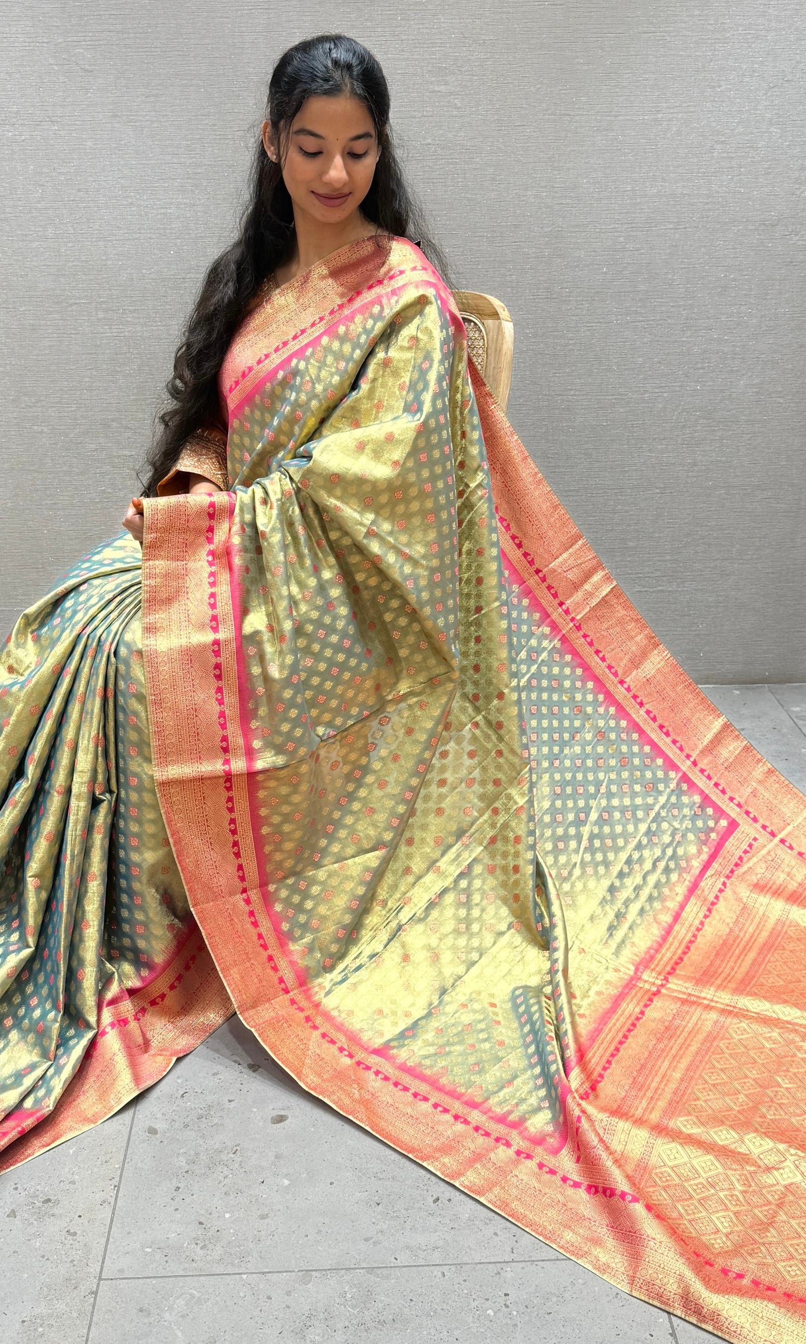 Pink saree with ready blouse