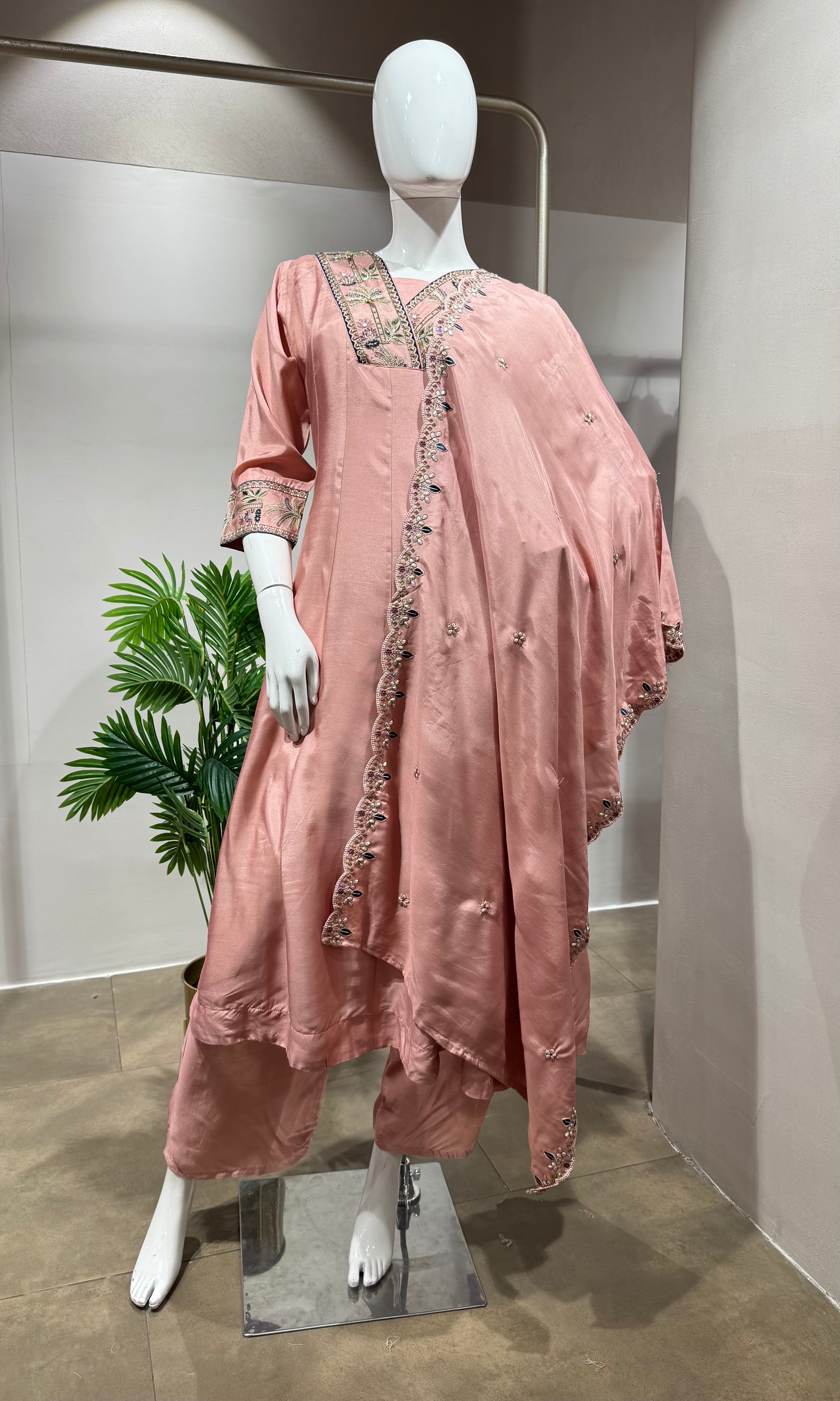 Pink Silk Kurta Set with Zari Embroidery