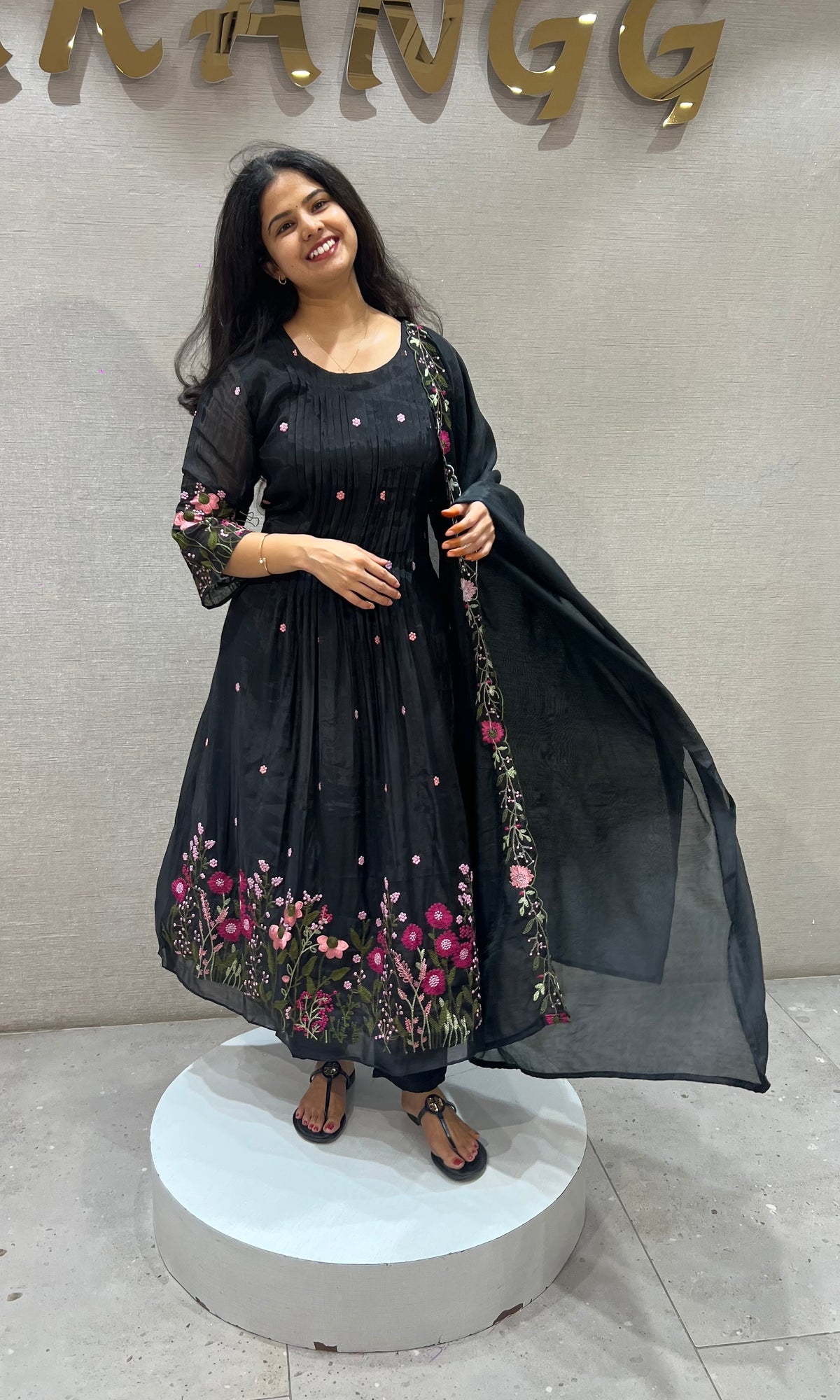 Black mul chanderi floral embroidery kurta set with dupatta