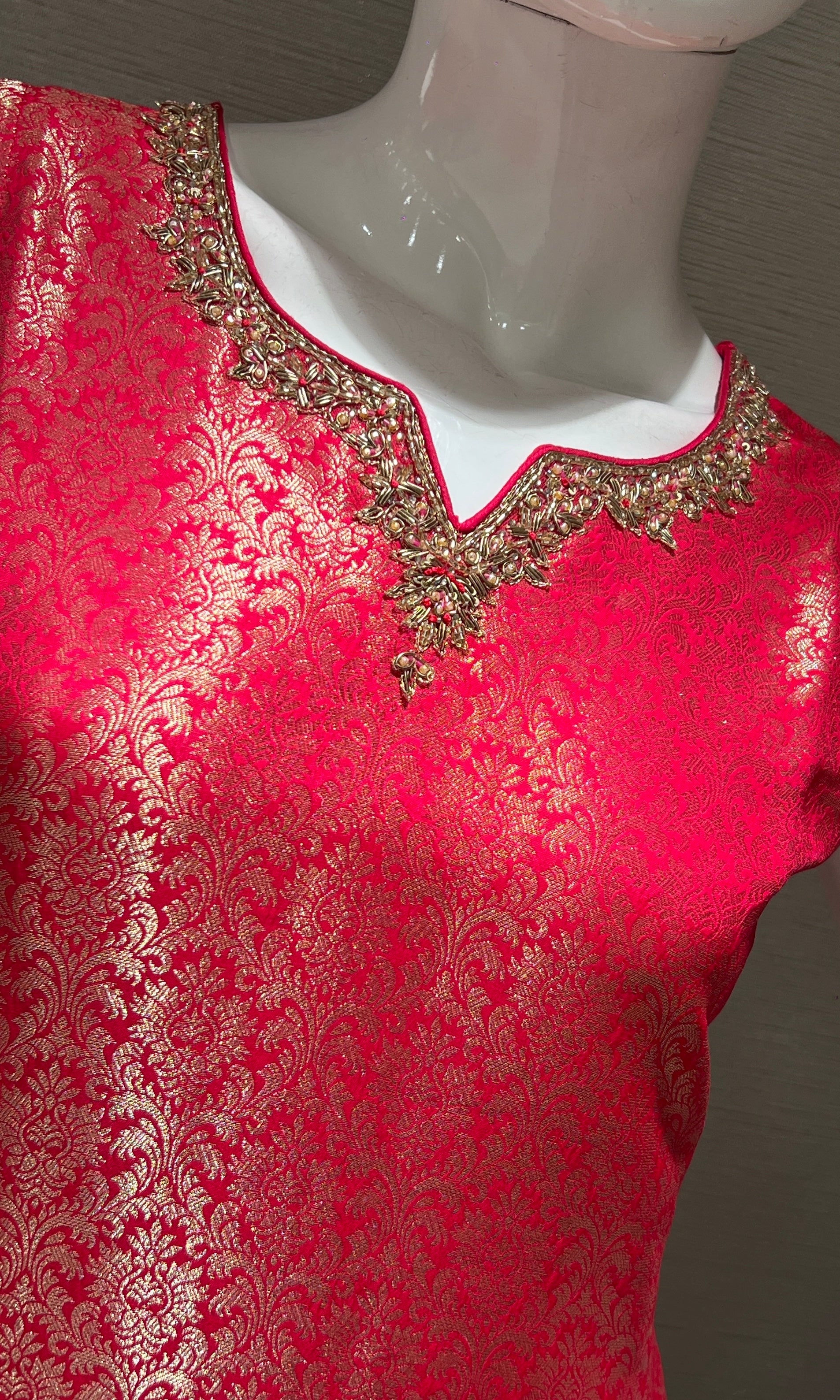 Rani pink embellished kurta set