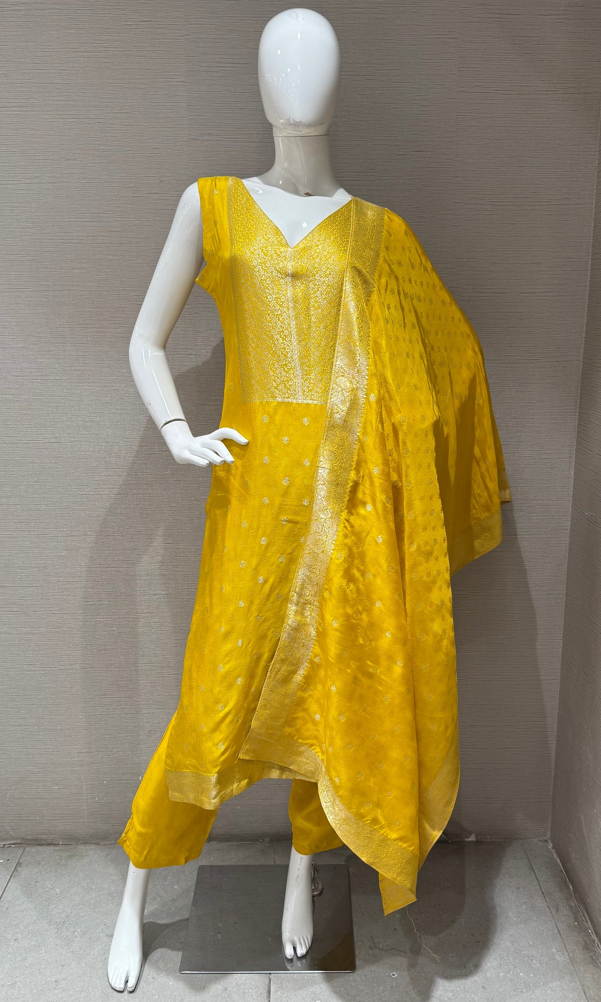Yellow Banarasi silk Kurta set with Golden Border dupatta