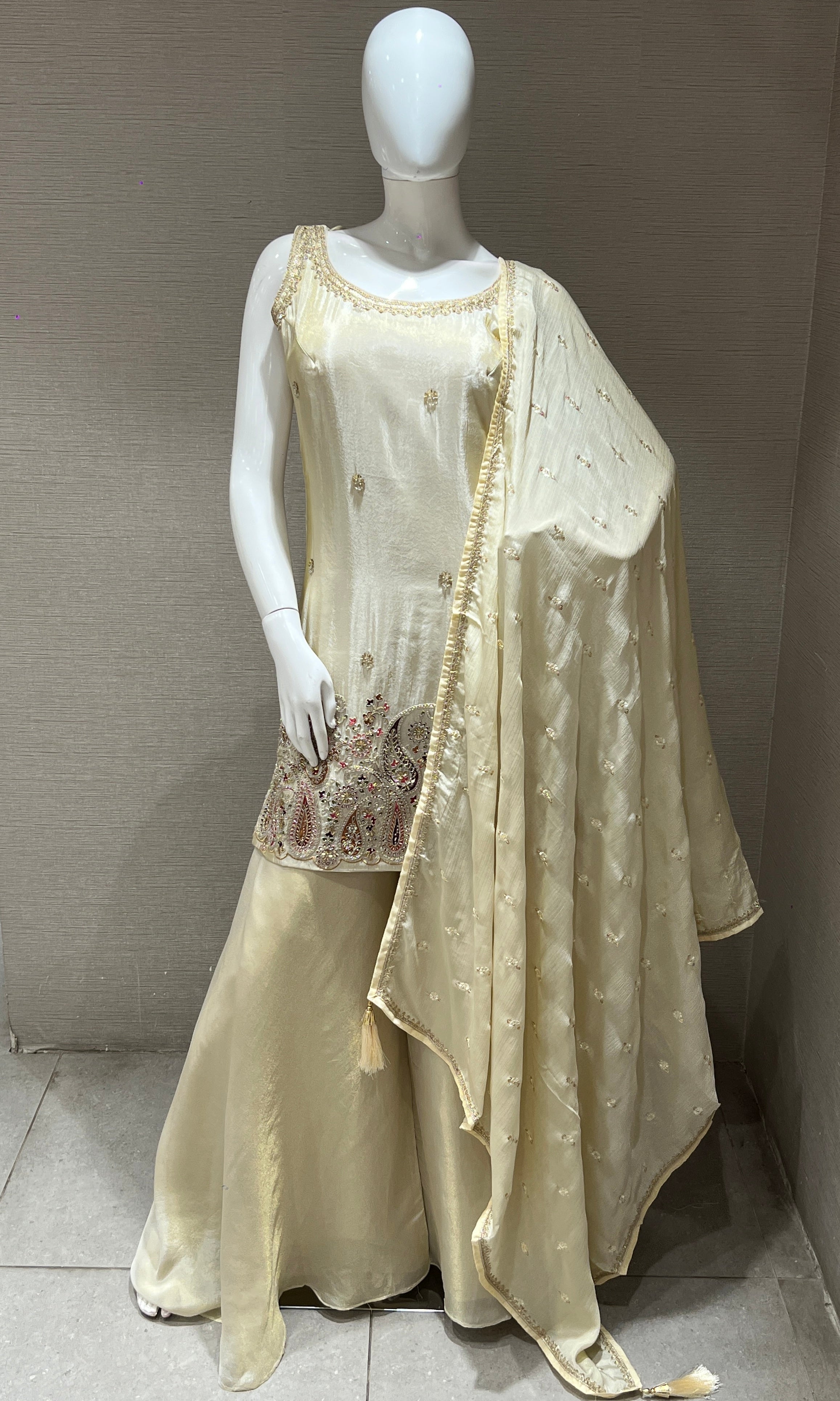 Half white palazzo