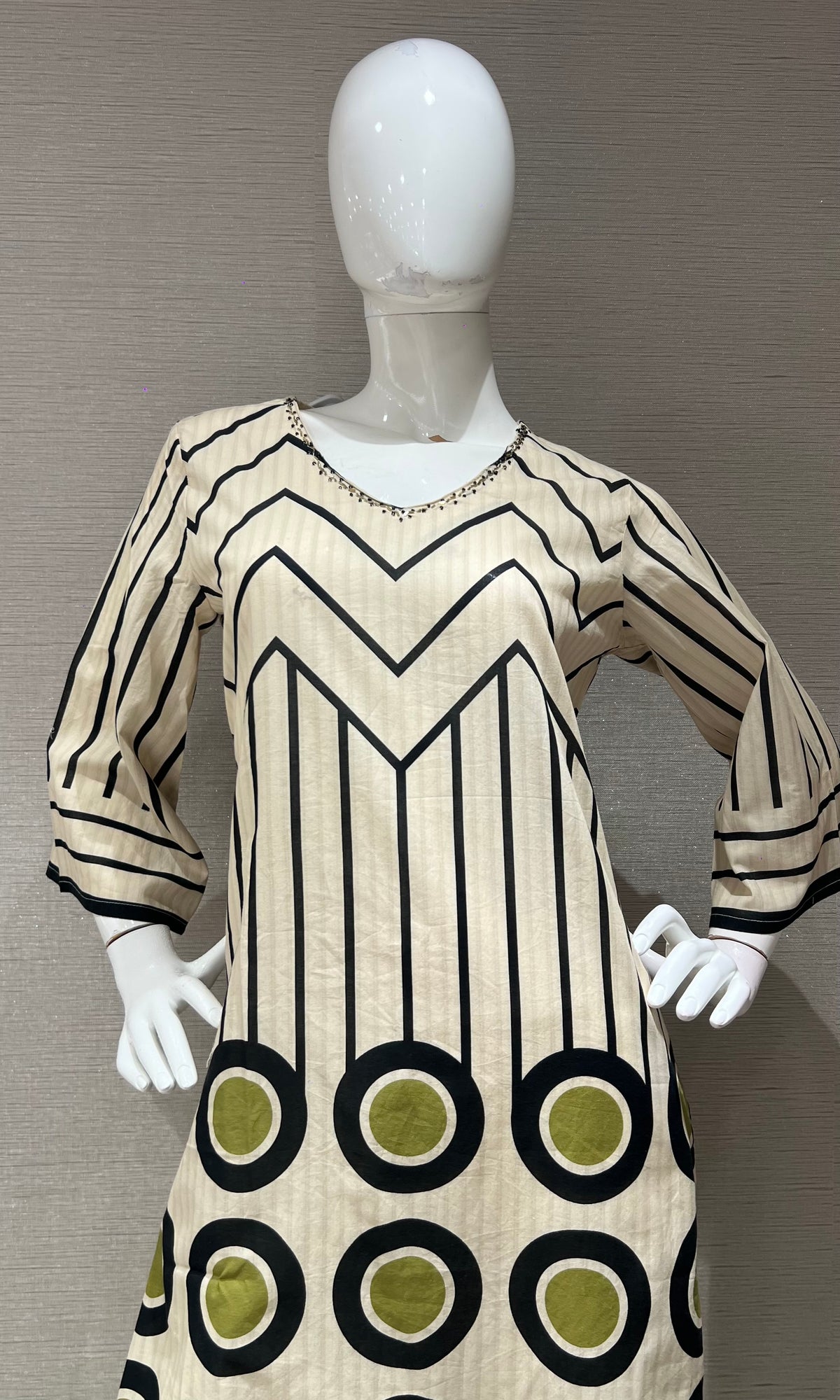 Green Geometric digital pattern kurti with pants