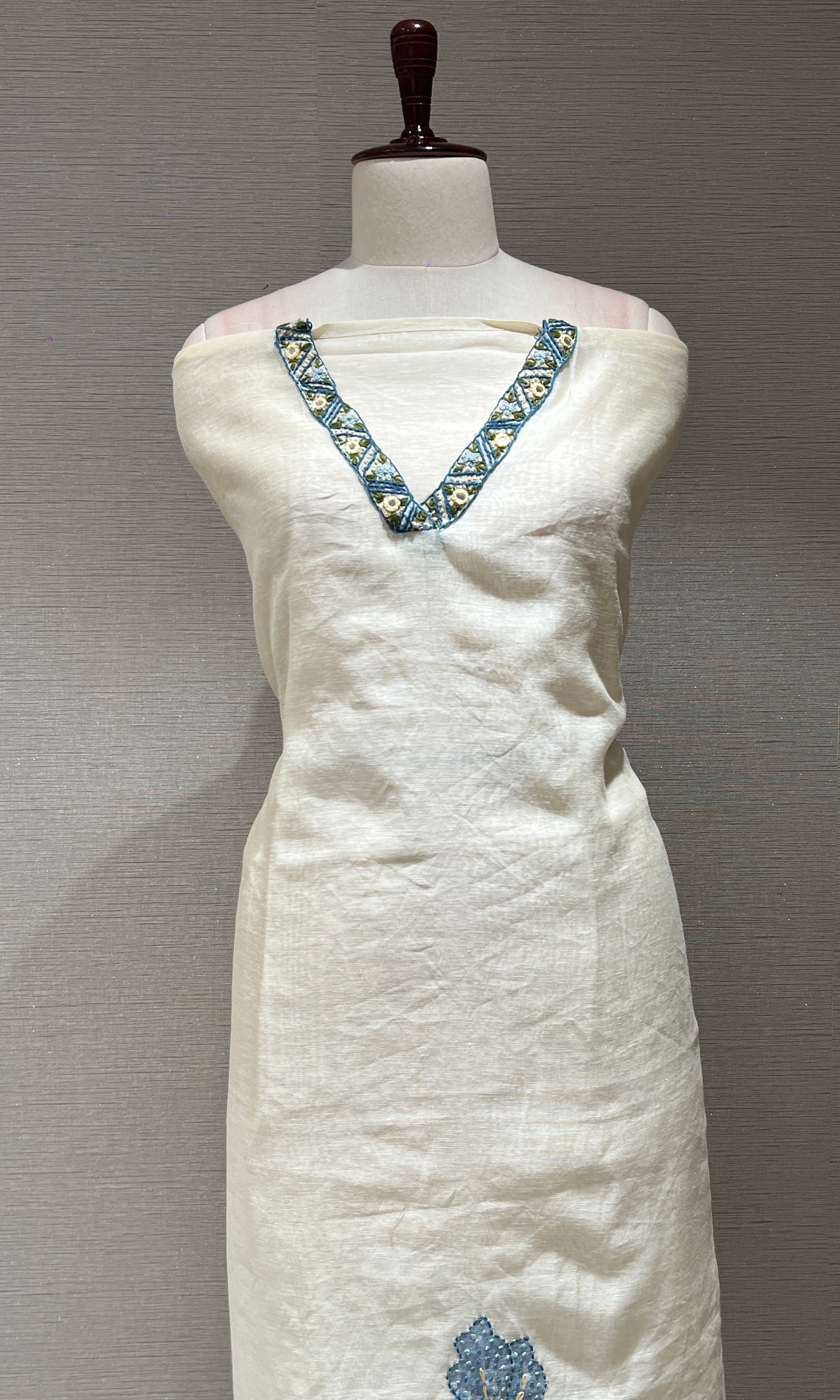 OFF WHITE DRESS MATERIAL