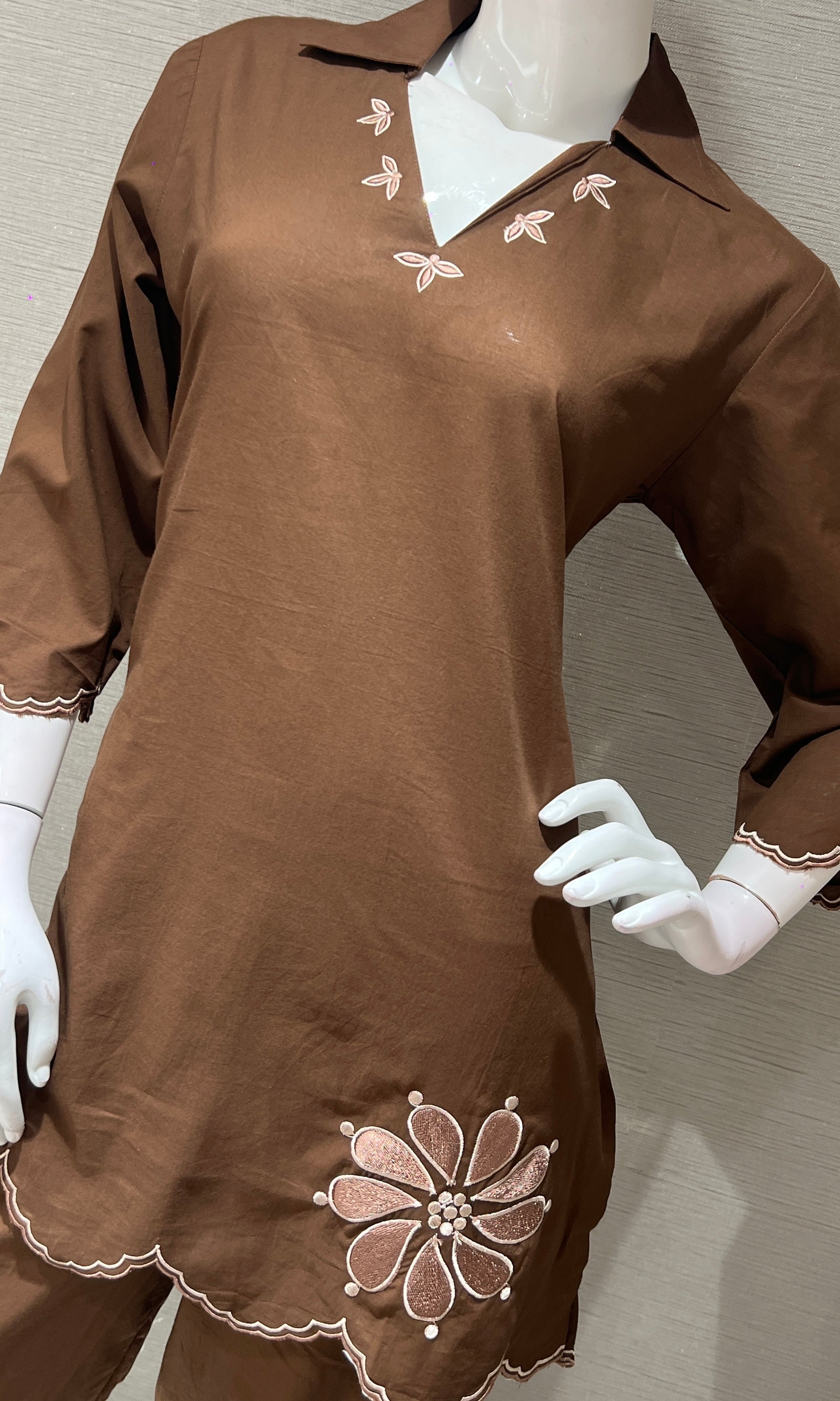 Brown FLORAL CORD SET