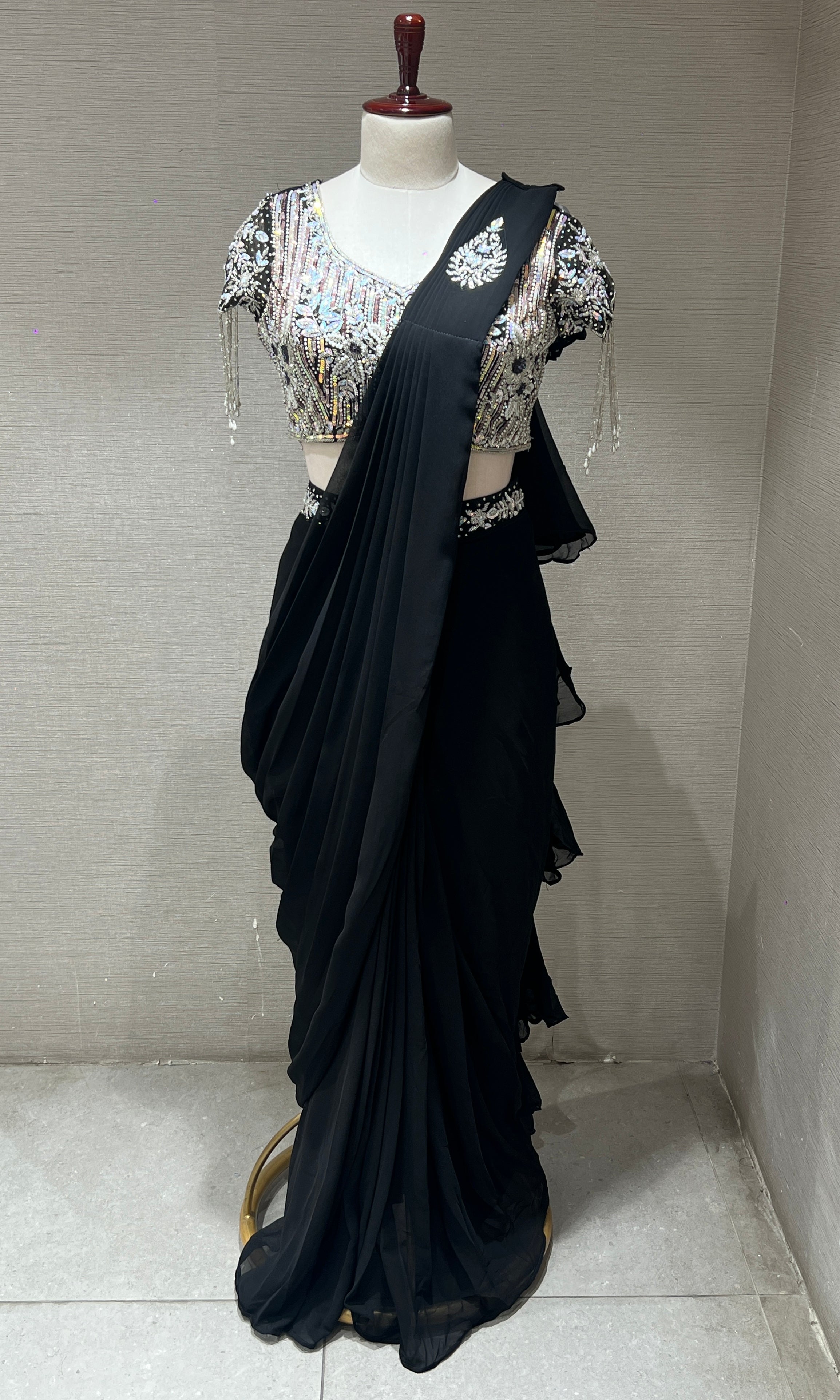 Black one minute saree