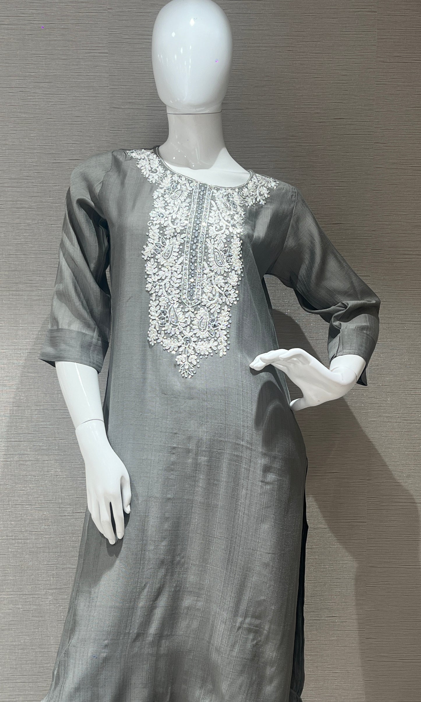 🩶Grey Kurti with neck design🩶