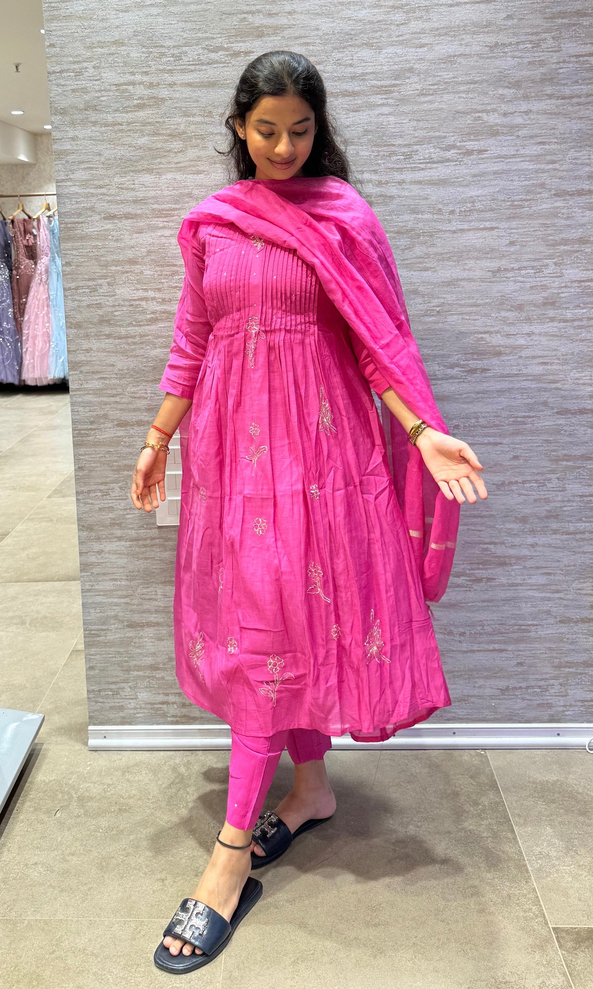 Fuchsia Bloom Mul Chanderi Set