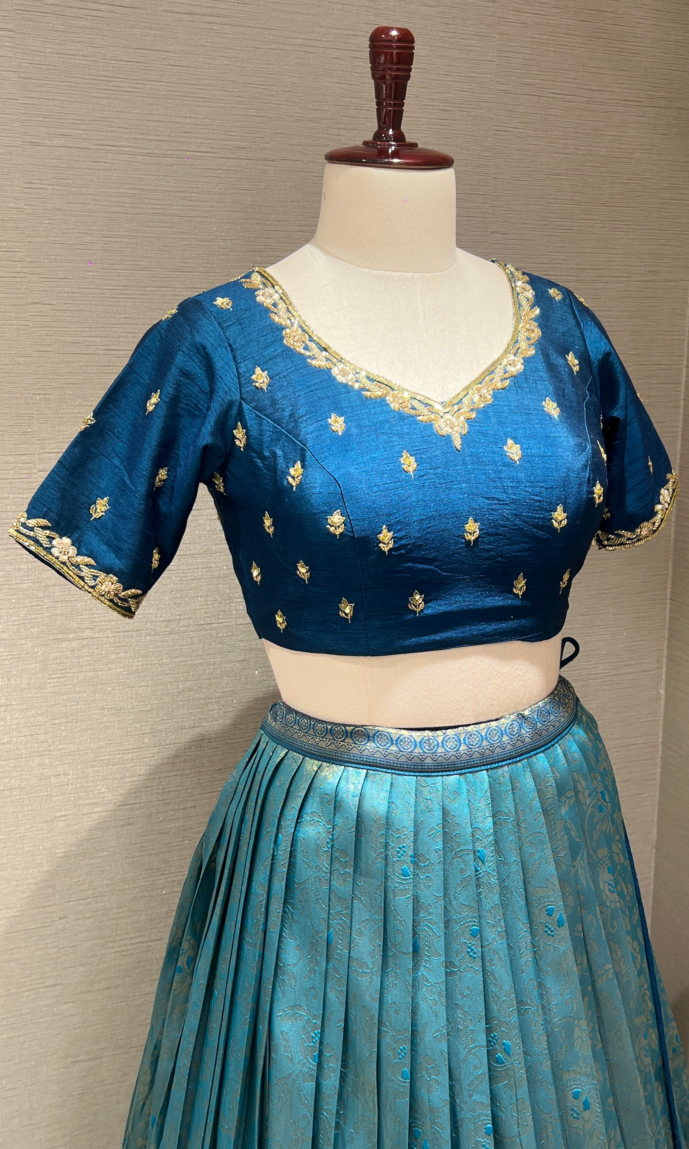 Light blue pattu Lehenga