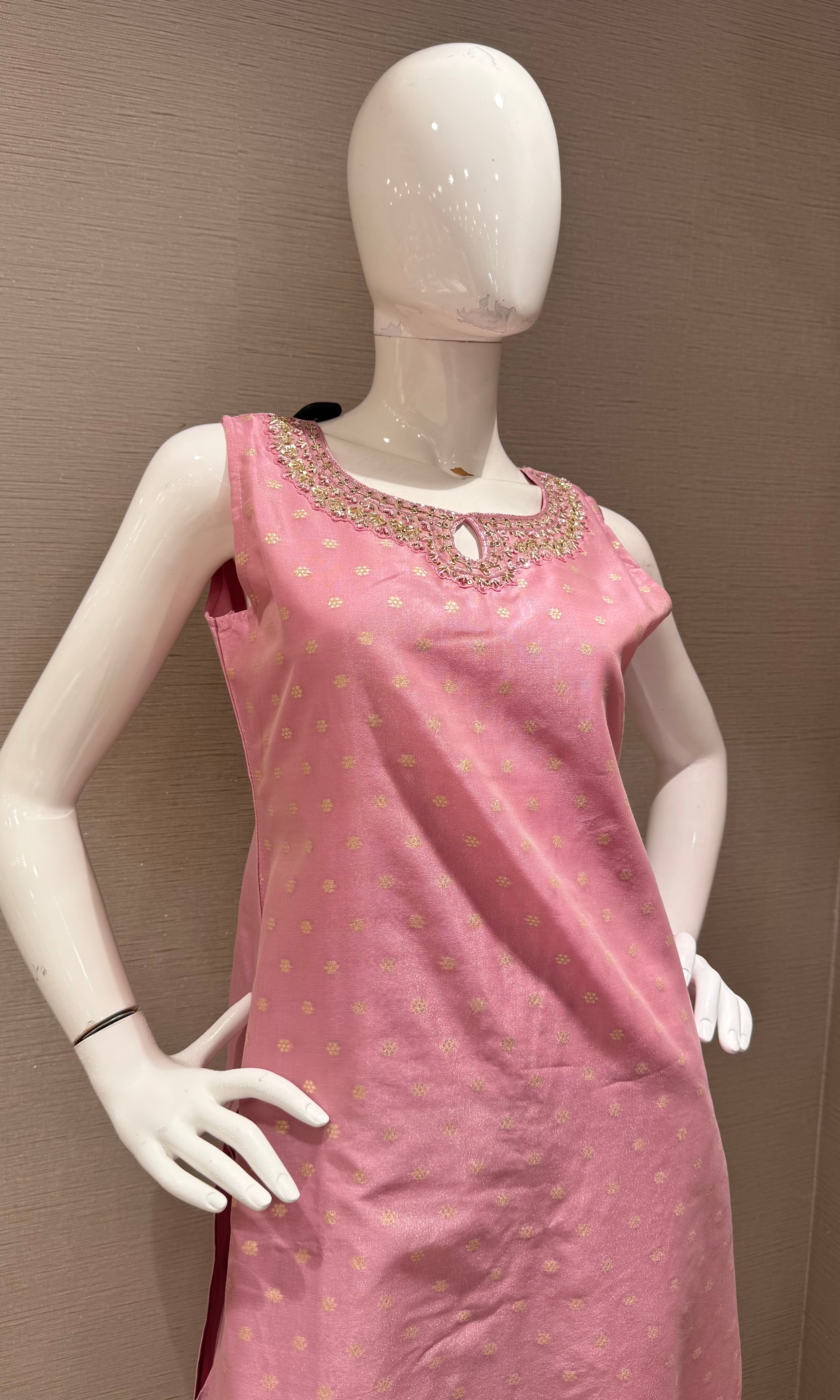 Onion Pink Kurta Set with Sheer Dupatta