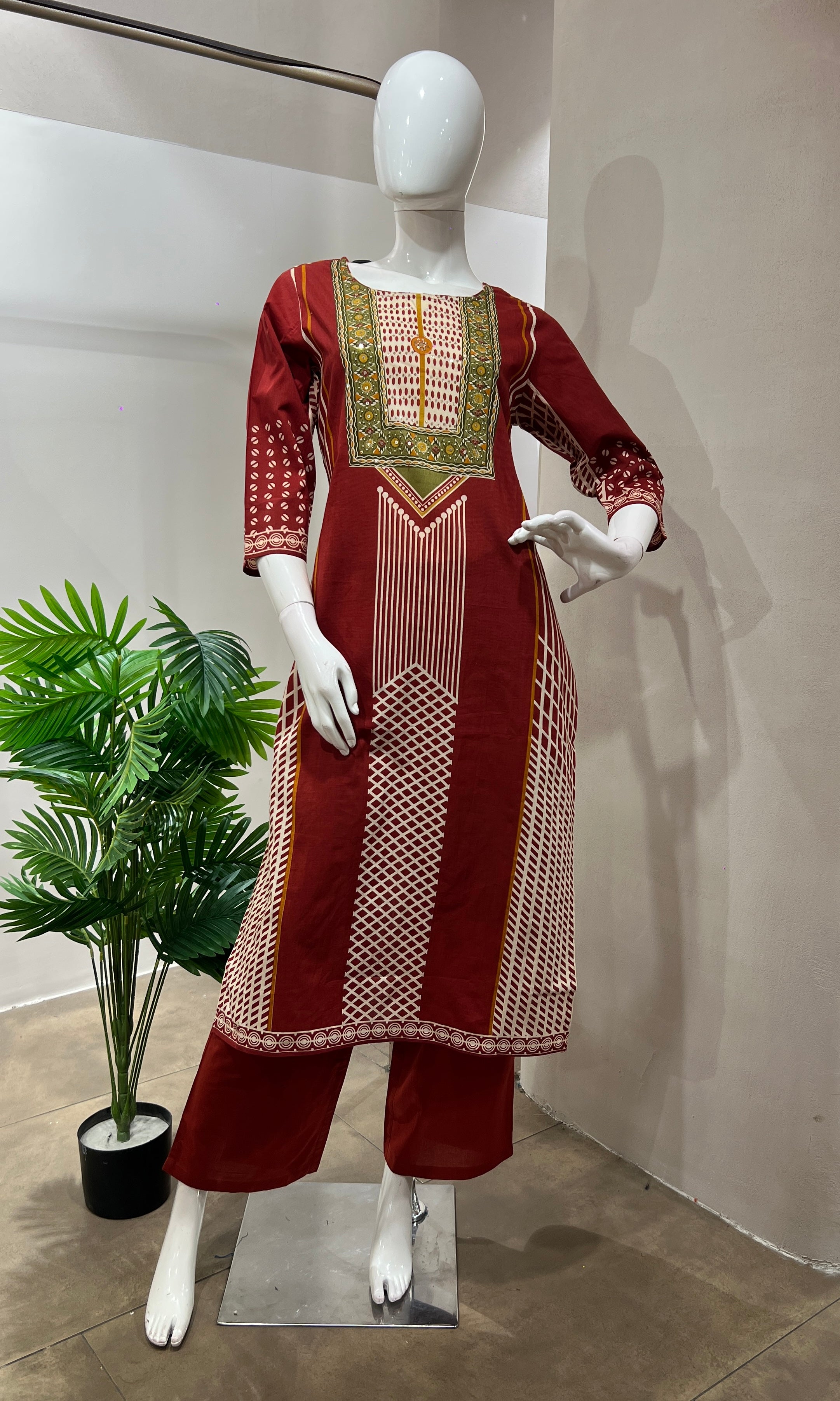 Red PRINTED kurta set