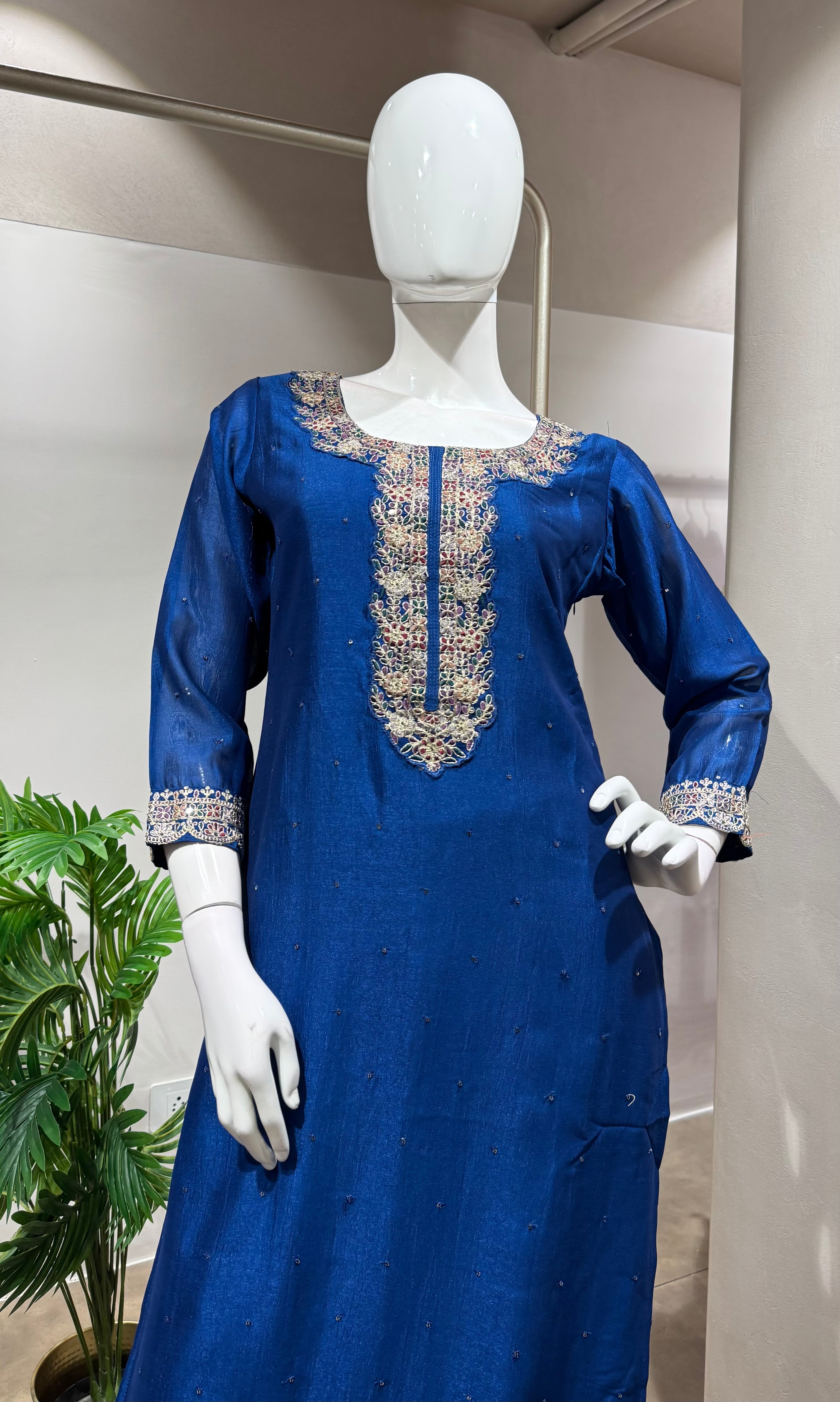 NAVY Blue Silk Kurta Set with Intricate Zari