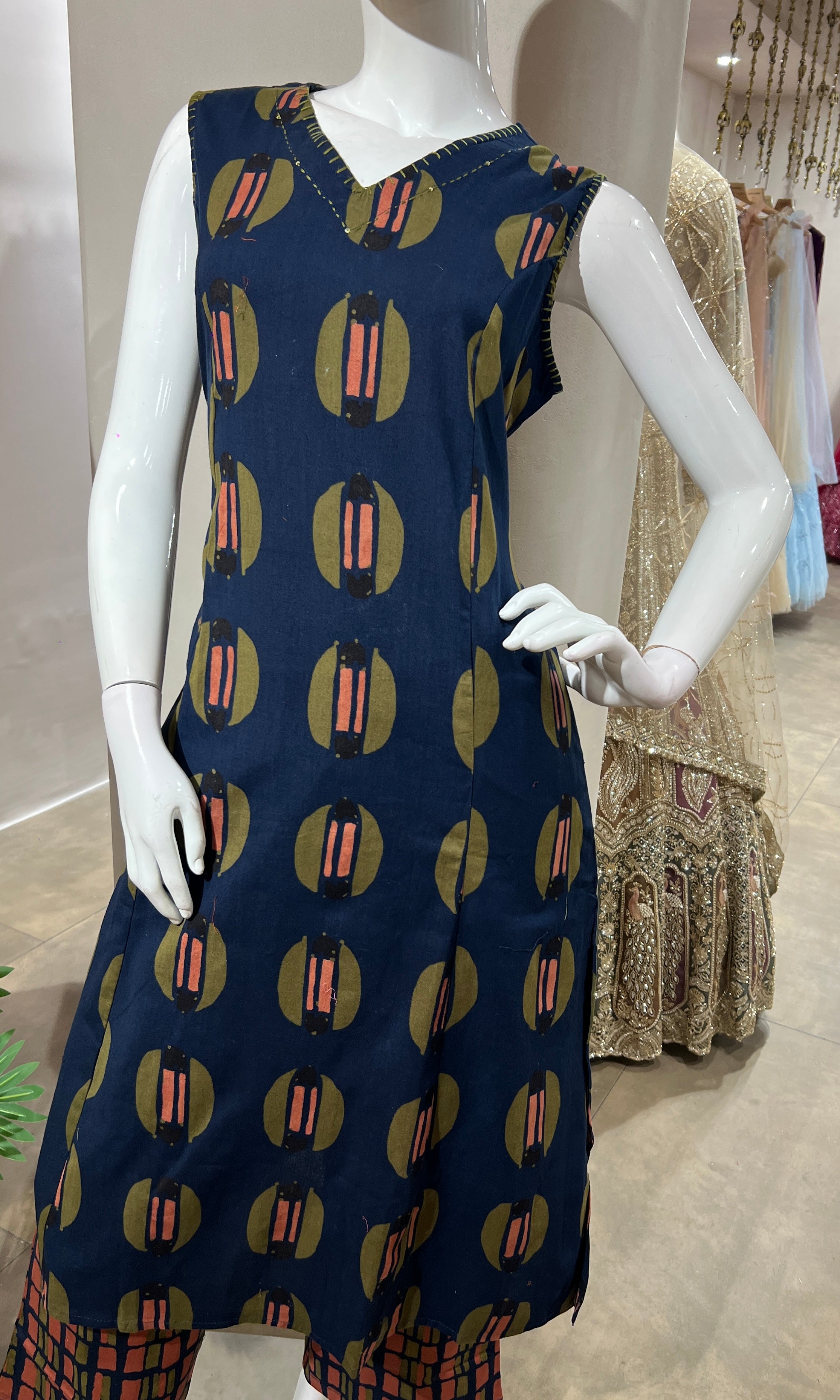 BLUE PRINTED KURTI WITH BOTTOM