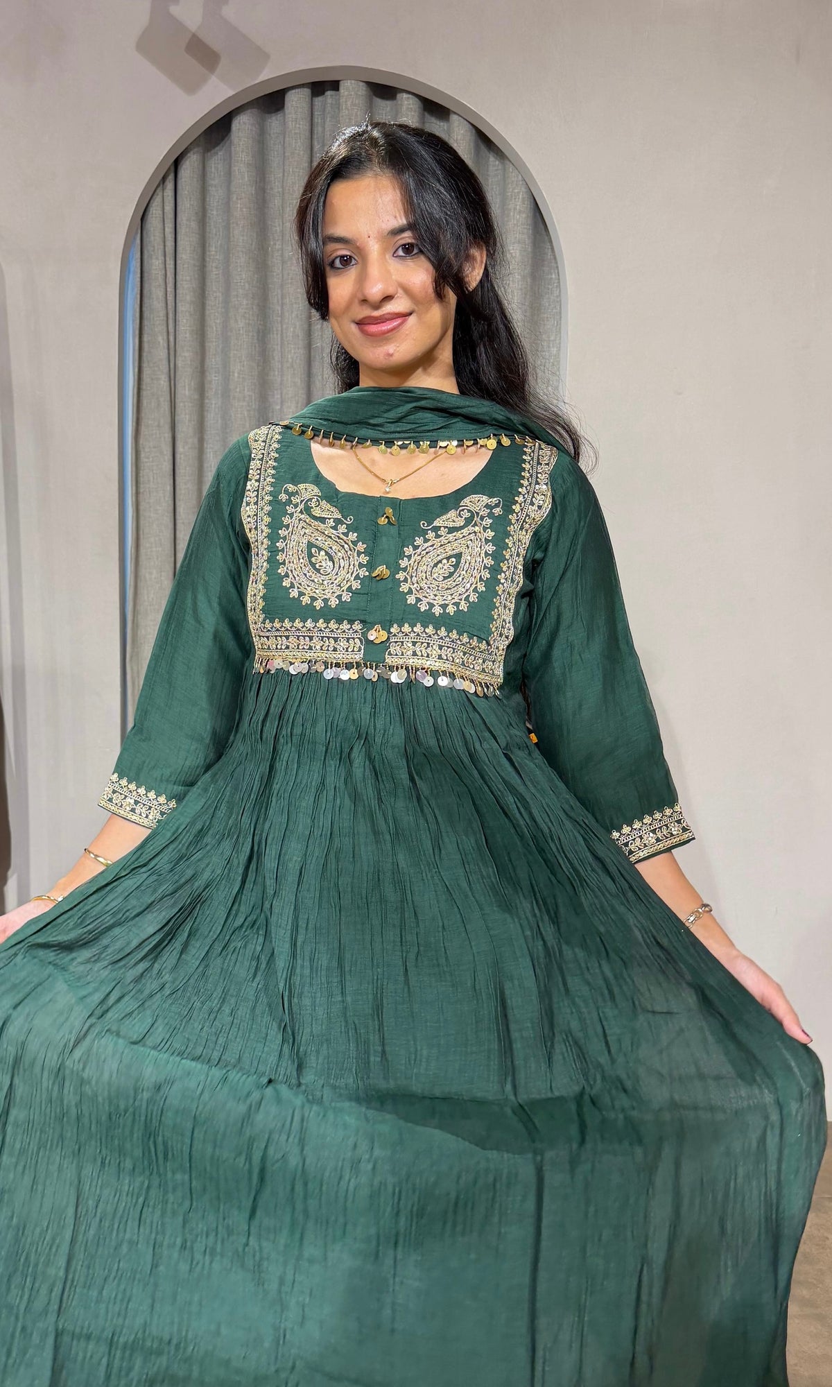 GREEN MUL CHANDERI KURTA SET WITH DUPATTA